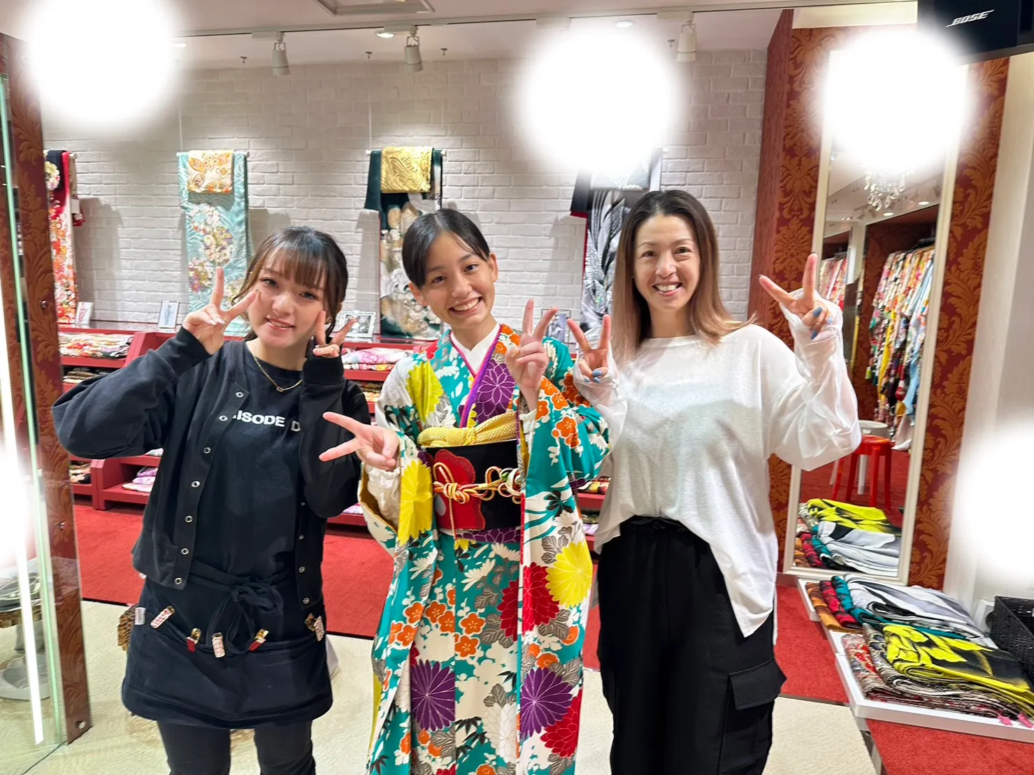 袴レンタル　振袖レンタル　くすみ　キラキラ　かわいい　梅田　大阪　安い　イマドキ　古典　くすみカラー　前撮り　ヴィンテージ　渋い