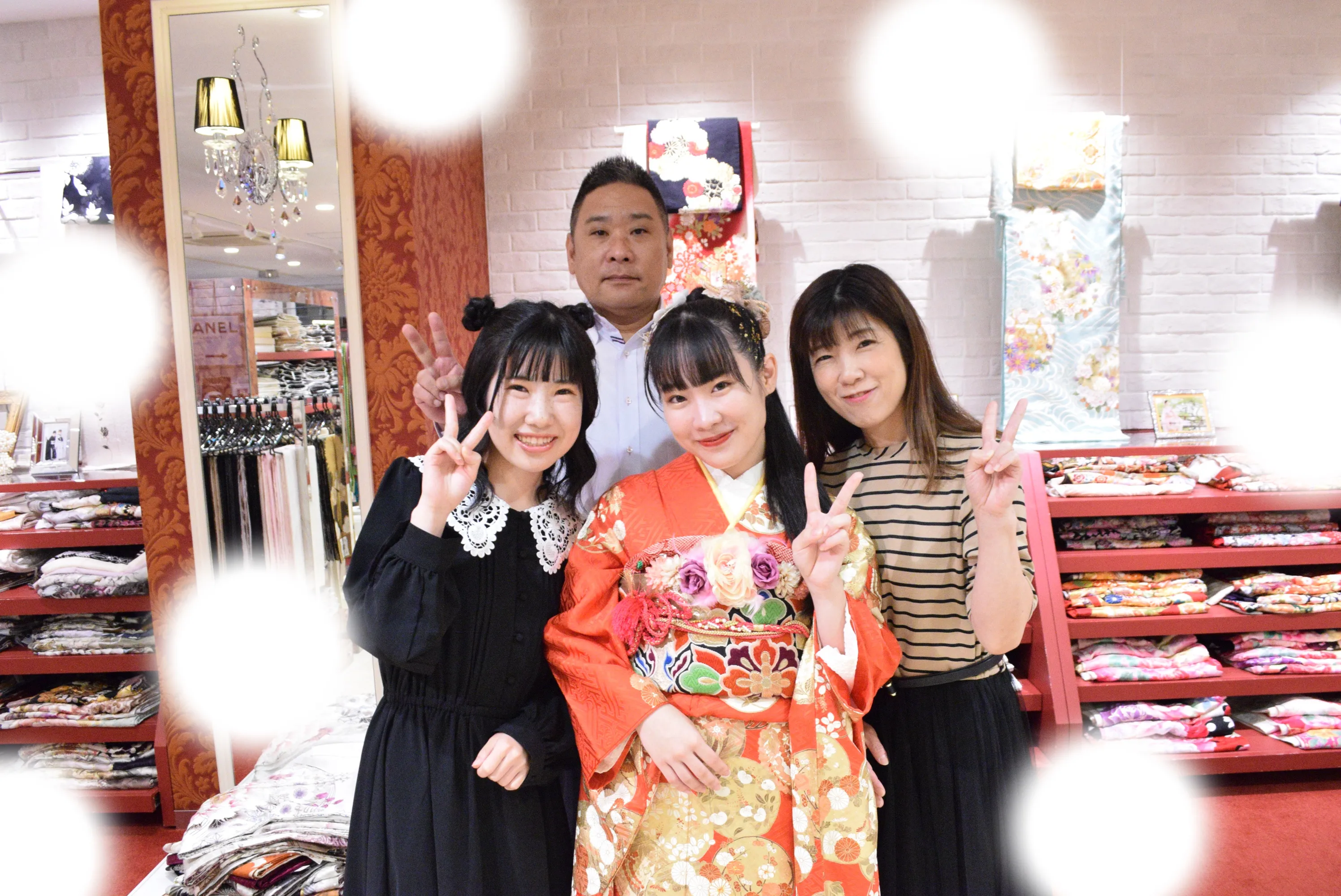 袴　振袖　レンタル　大阪　梅田　安い　かわいい　イマドキ　くすみカラー　レース　オシャレ　派手　被らない　個性的　シンプル　前撮り　ペット可