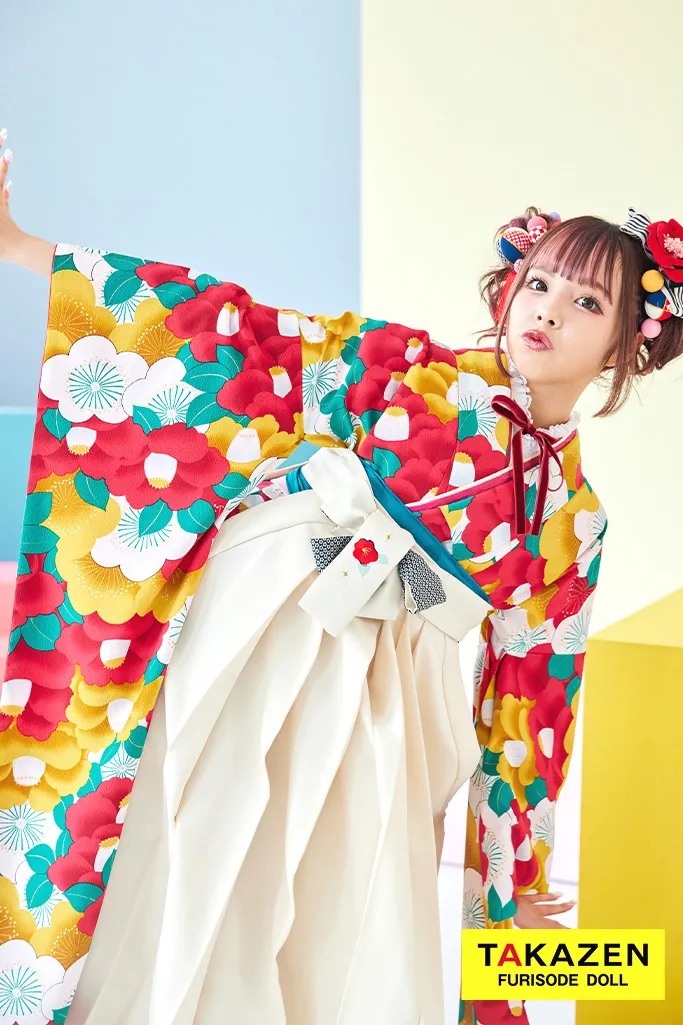 振袖　かわいい　レトロ　個性的　あいさ