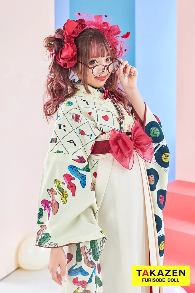 振袖　かわいい　レトロ　個性的　あいさ