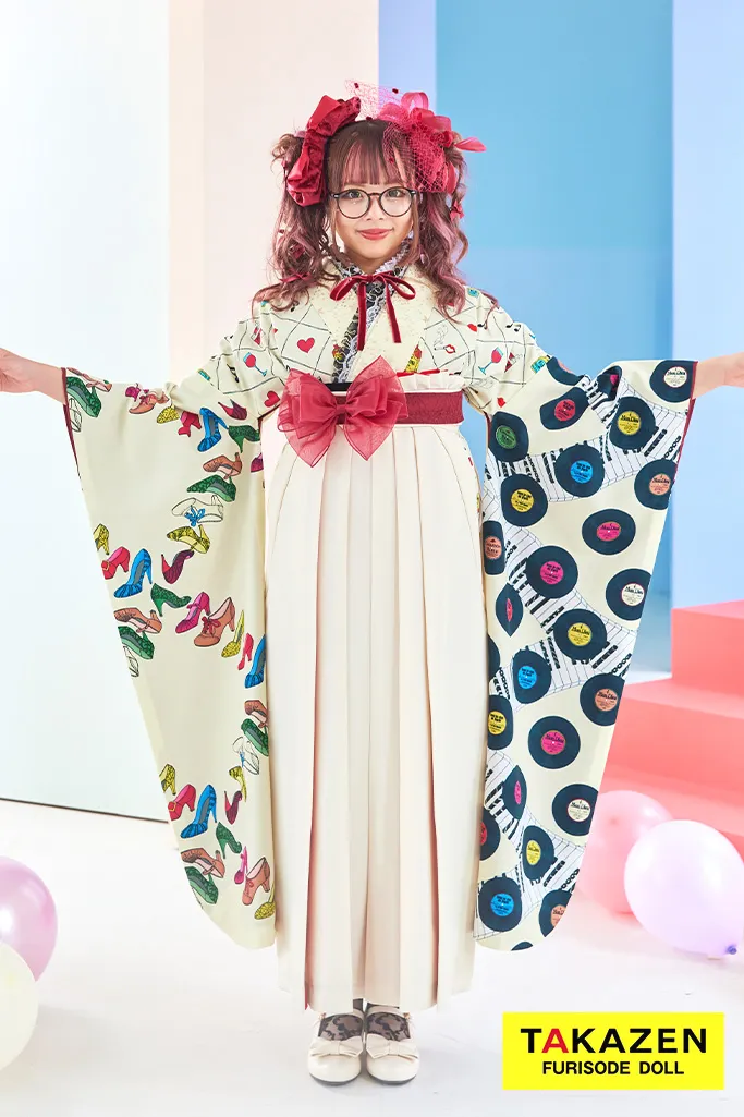 振袖　かわいい　レトロ　個性的　あいさ