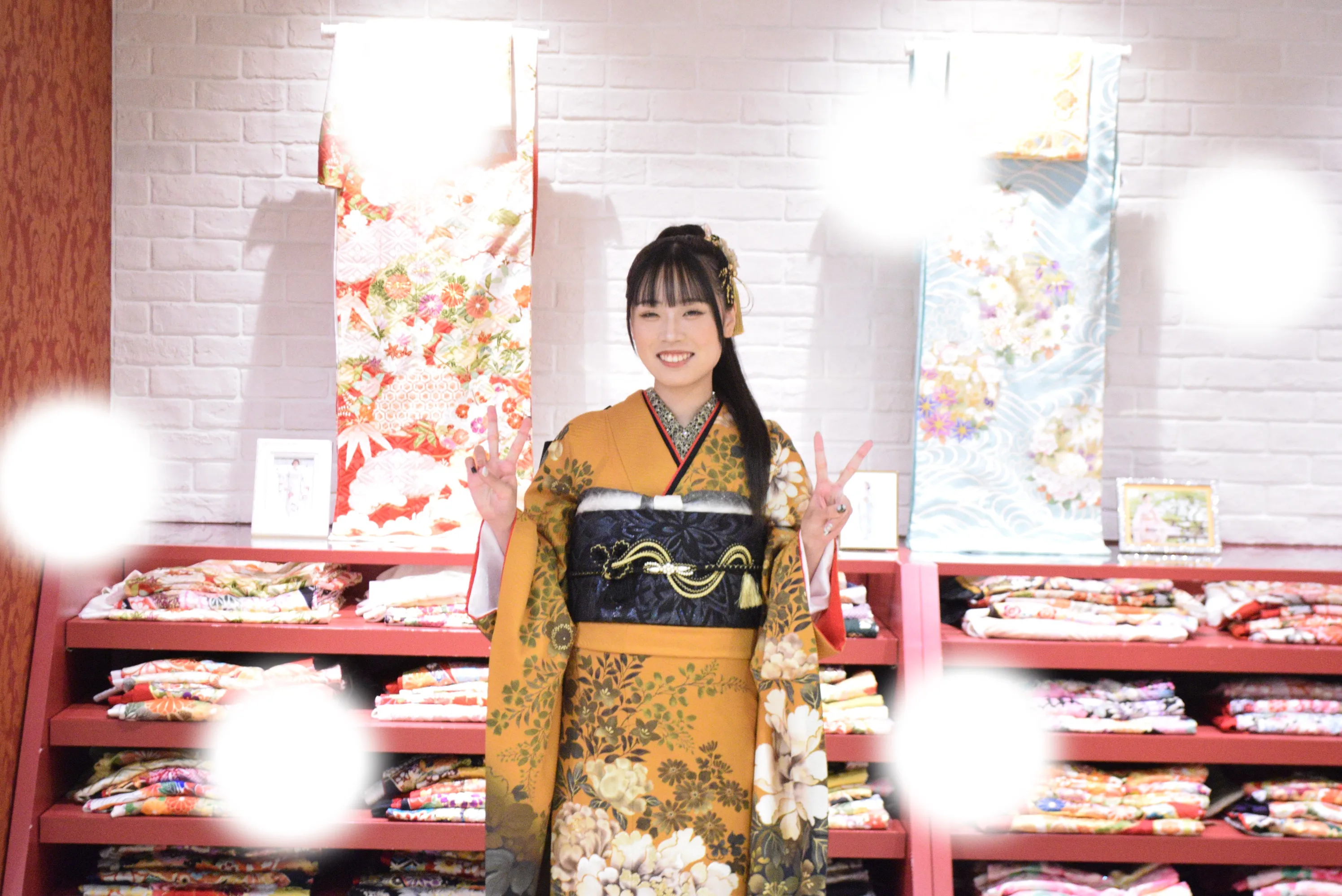 振袖　レンタル　袴　前撮り　大阪　梅田　かわいい　イマドキ　オシャレ　古典　くすみカラー　レース　ペット可　後撮り　モード　キラキラ　ヘップバーン