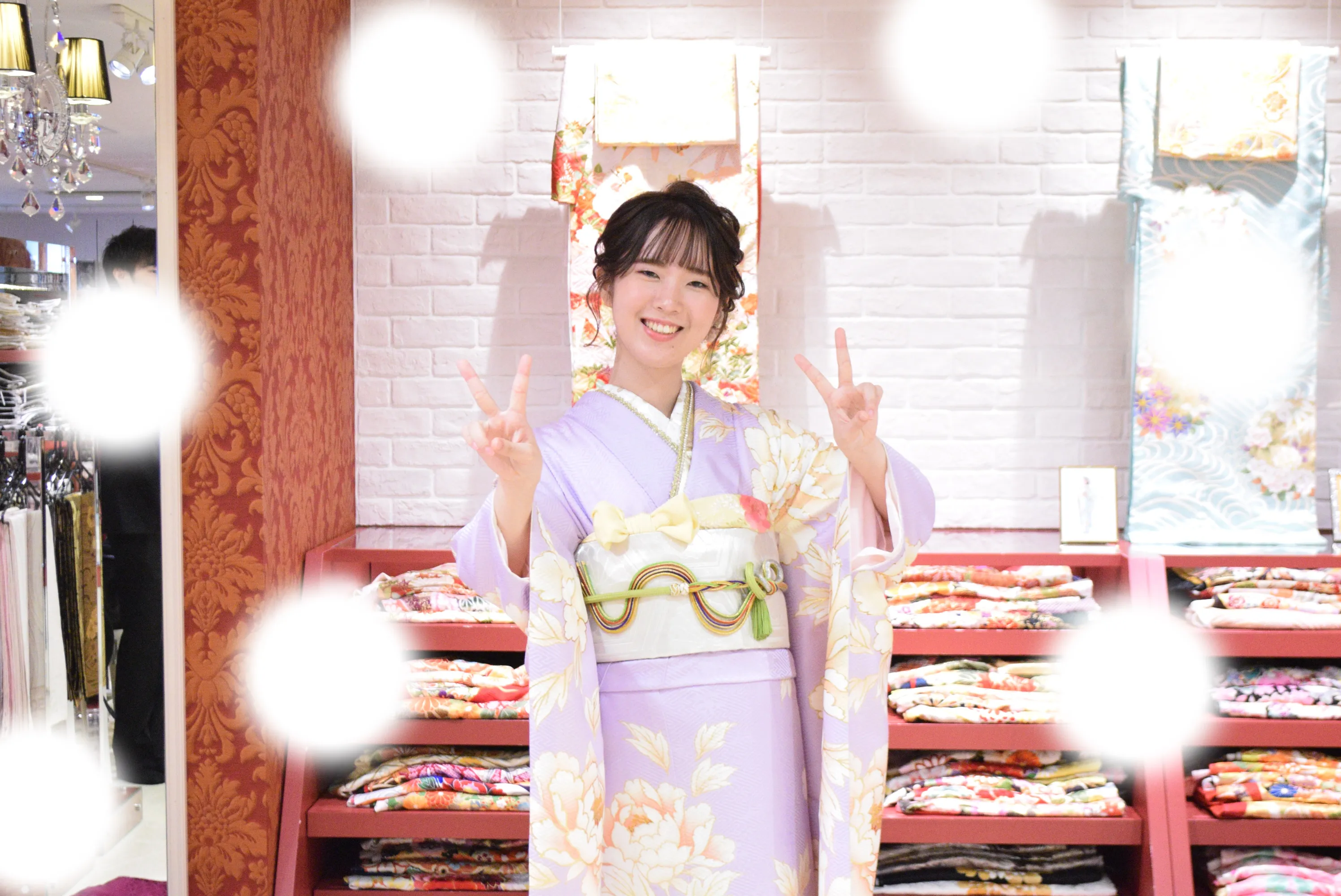 振袖　レンタル　袴　前撮り　大阪　梅田　かわいい　イマドキ　オシャレ　古典　くすみカラー　レース　ペット可　後撮り　モード　キラキラ　ヘップバーン