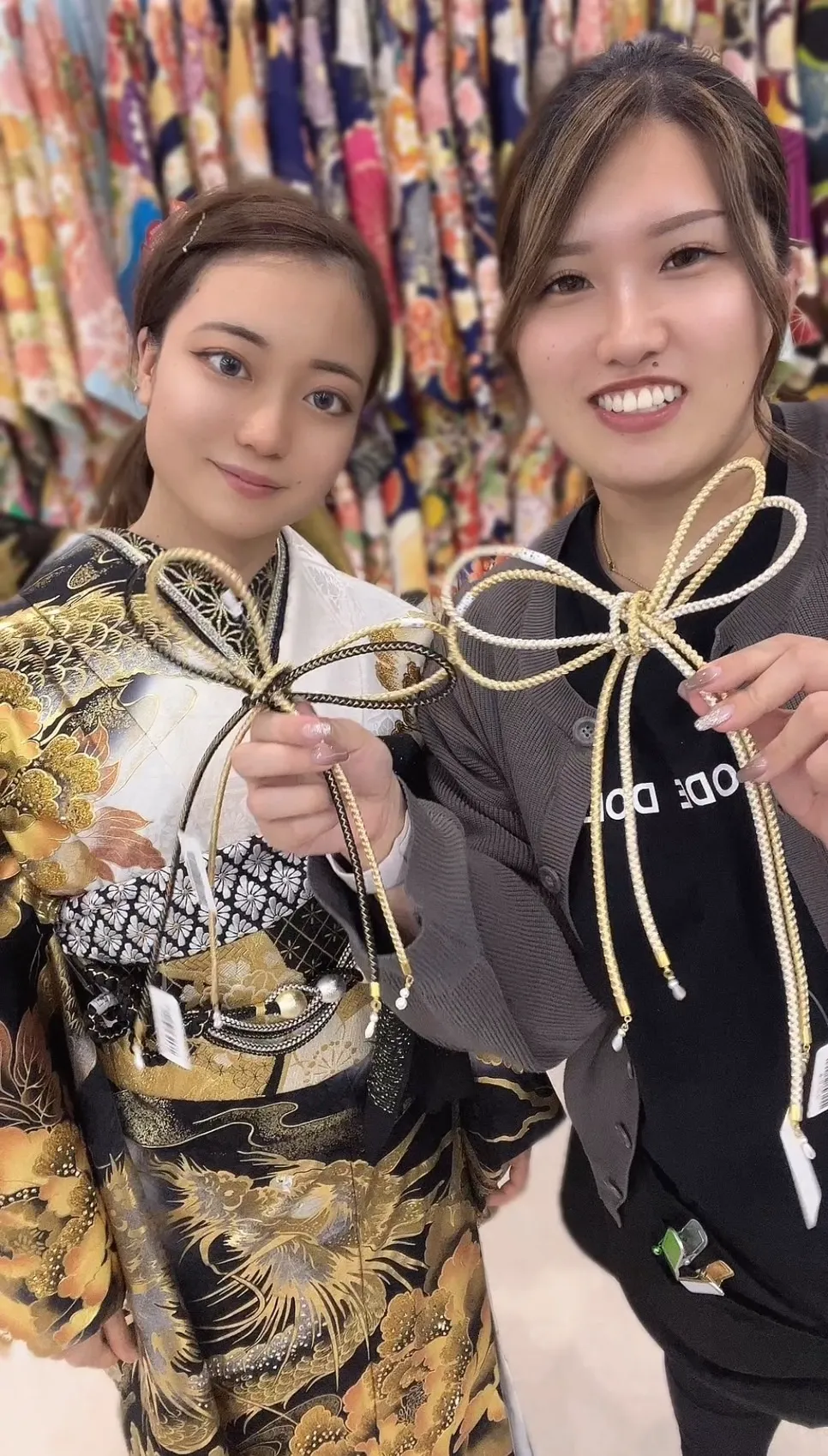 tik tok 振袖レンタル　奈良　橿原　かわいい　おしゃれ　個性派　かわいい　かっこいい　くすみ　イマドキ　モード　龍柄