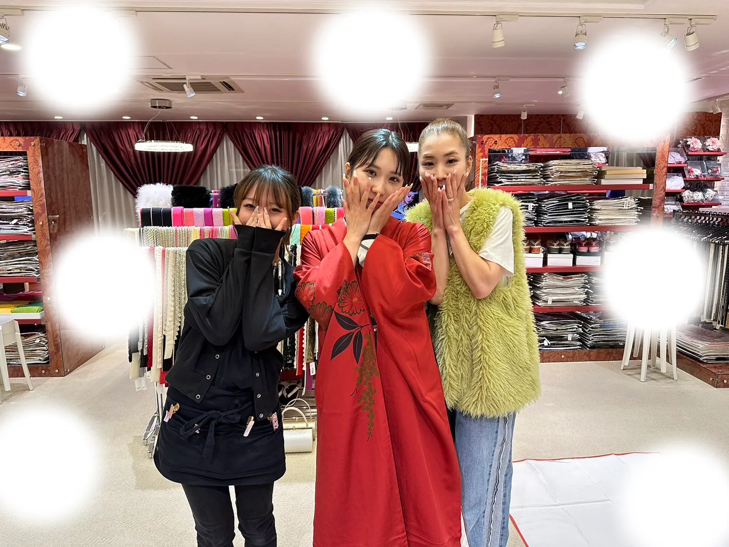 成人式　前撮り　梅田　袴　くすみカラー　かわいい　イマドキ　淡色　古典　タカゼン　撮影
