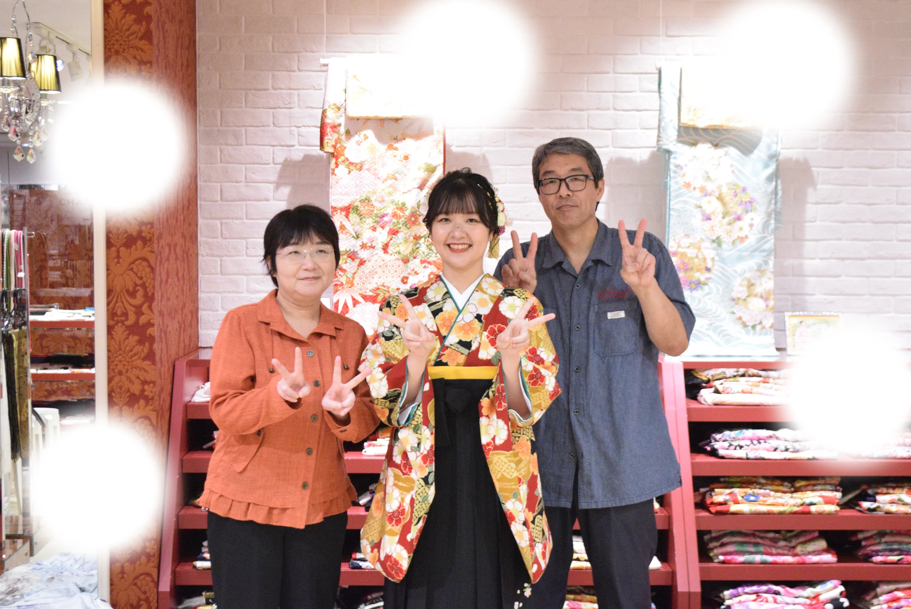 成人式　前撮り　梅田　袴　くすみカラー　かわいい　イマドキ　淡色　古典　タカゼン　撮影