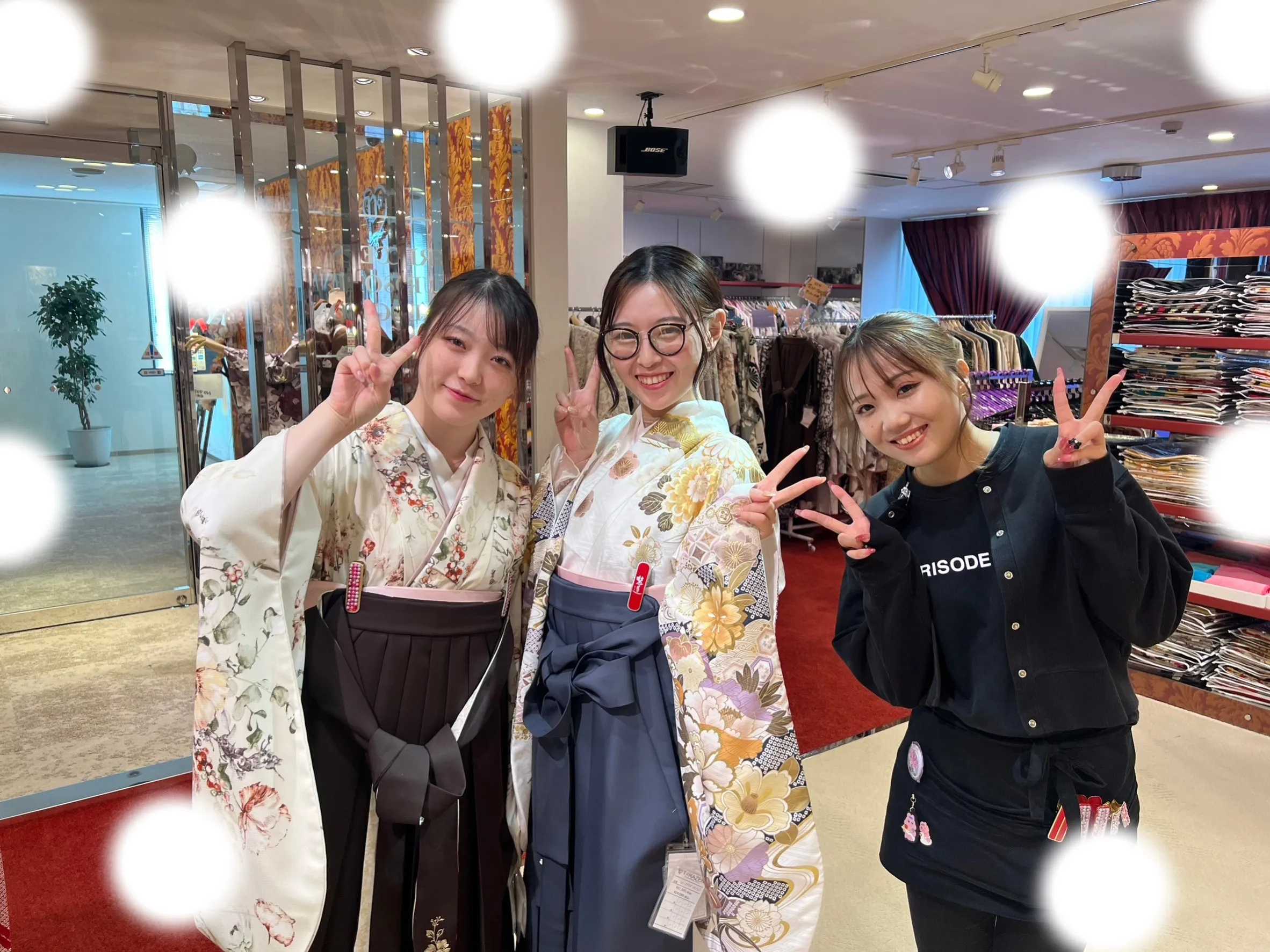 【TAKAZEN大阪梅田本店】♡2日　大阪梅田でお友達とペアで淡いカラーのかわいらしい袴姫ちゃん♡