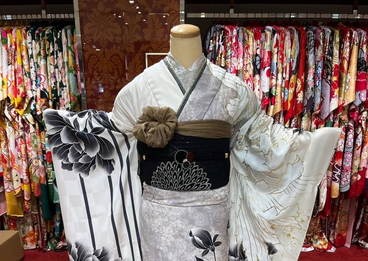 成人式　振袖　ヴィンテージ　梅田