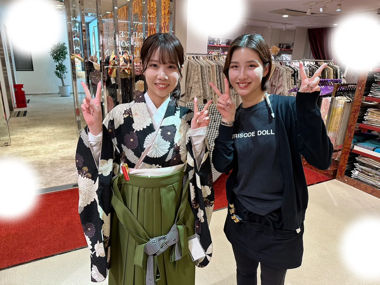 【TAKAZEN大阪梅田本店】♡6日　黒と緑のお花いっぱい華やかなハカマ姫ちゃん♡