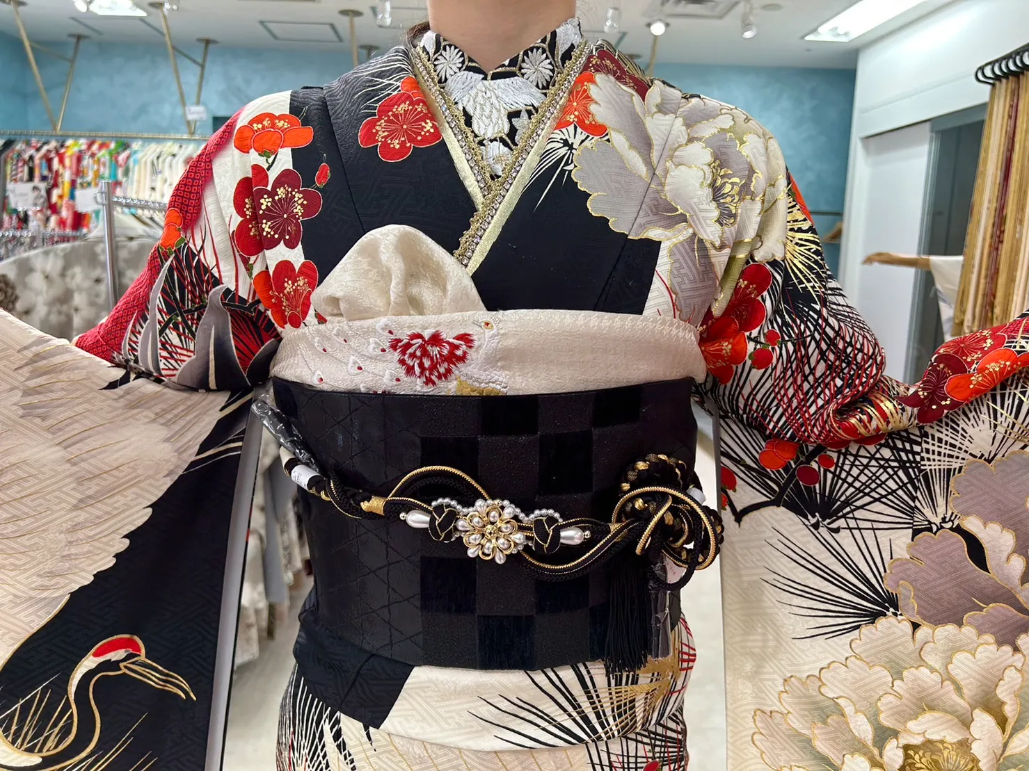 振袖　綺麗　かっこいい　目立つ　派手　古典　大阪　難波　心斎橋