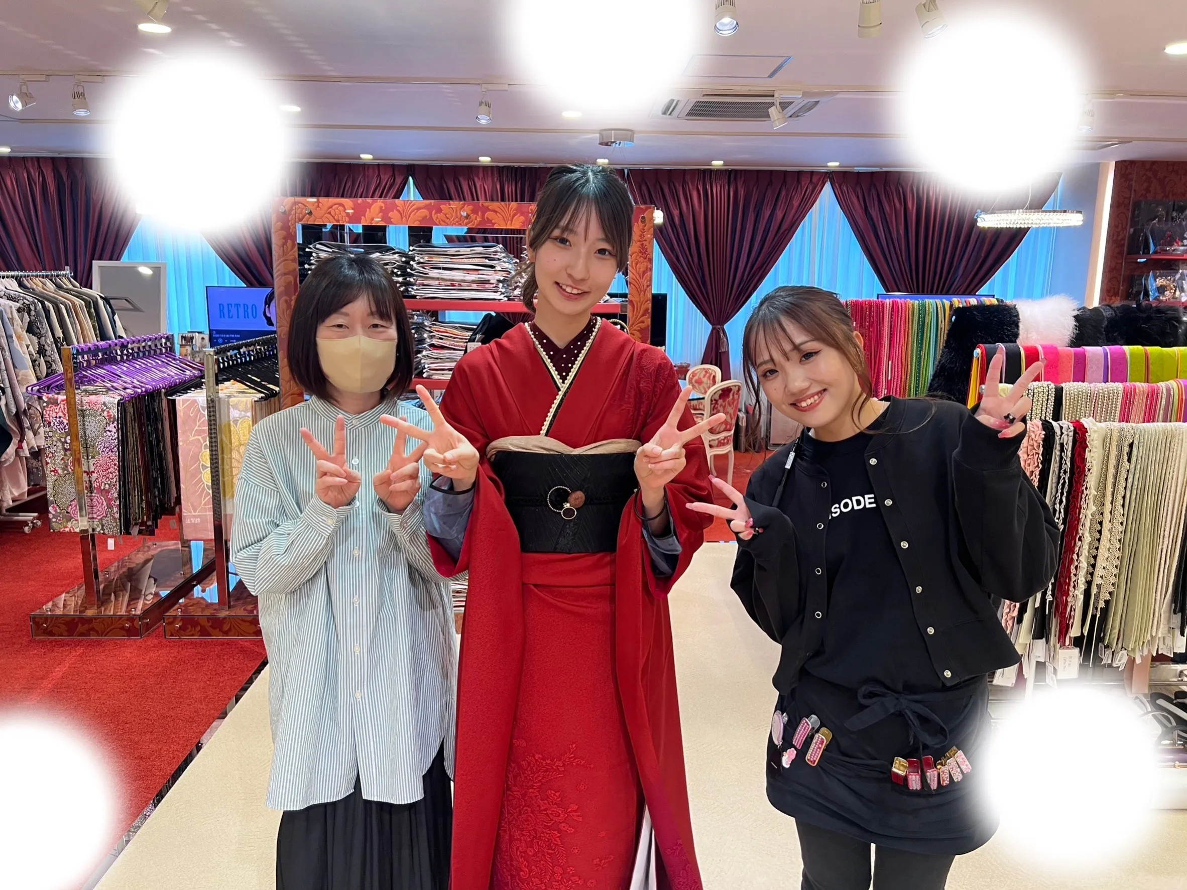 【TAKAZEN大阪梅田本店】♡8日　　赤ヴィンテージの大人かっこいい  イマドキなお振袖姫ちゃん♡