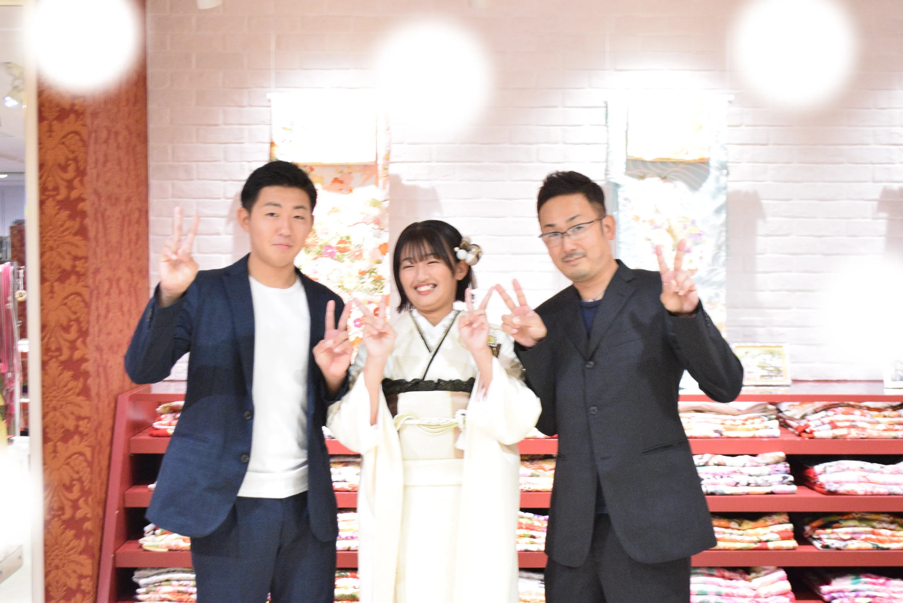 袴レンタル　振袖レンタル　くすみ　キラキラ　かわいい　梅田　大阪　安い　イマドキ　古典　くすみカラー　前撮り　ヴィンテージ　渋い