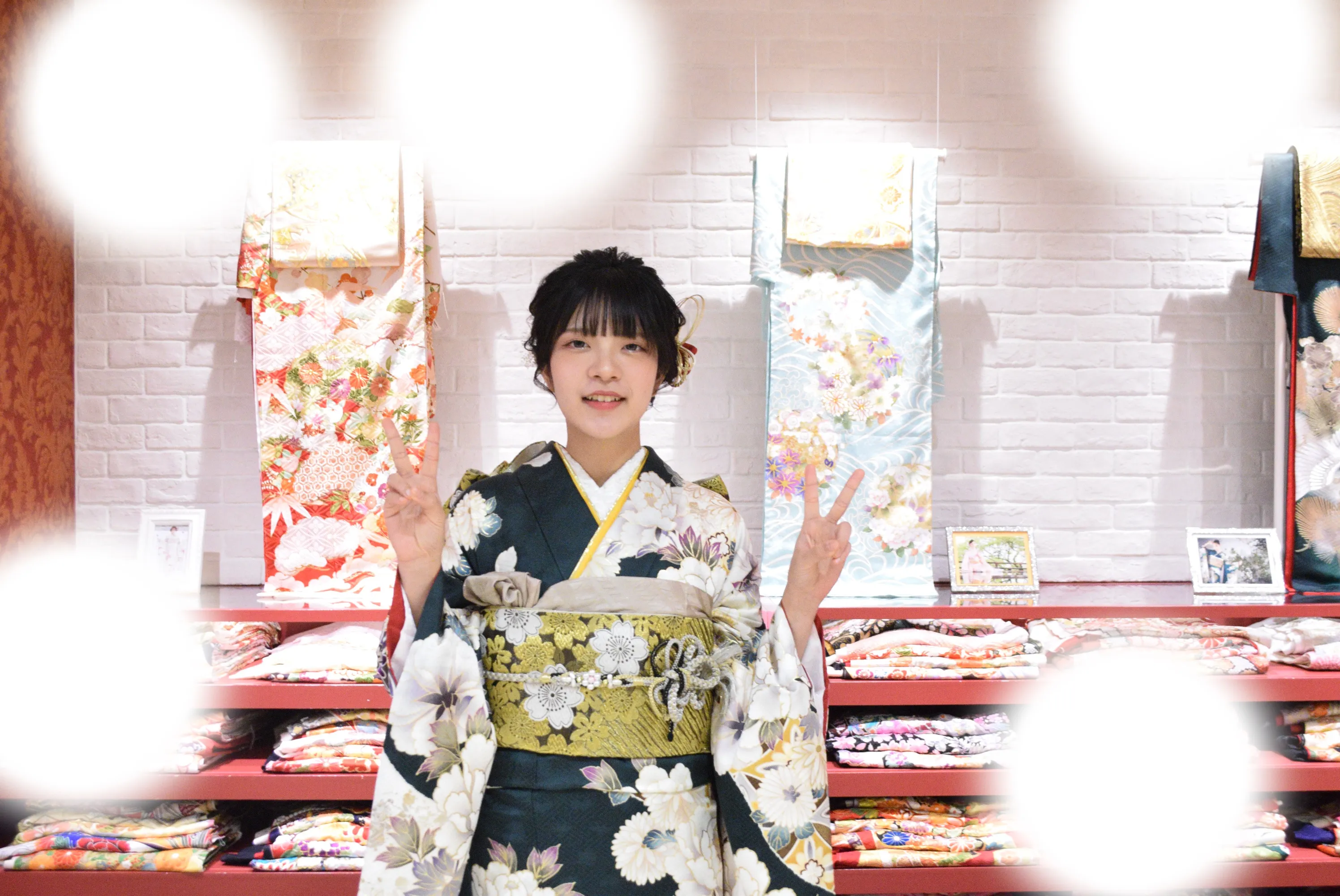 成人式　前撮り　梅田　袴　くすみカラー　かわいい　イマドキ　淡色　古典　タカゼン　撮影