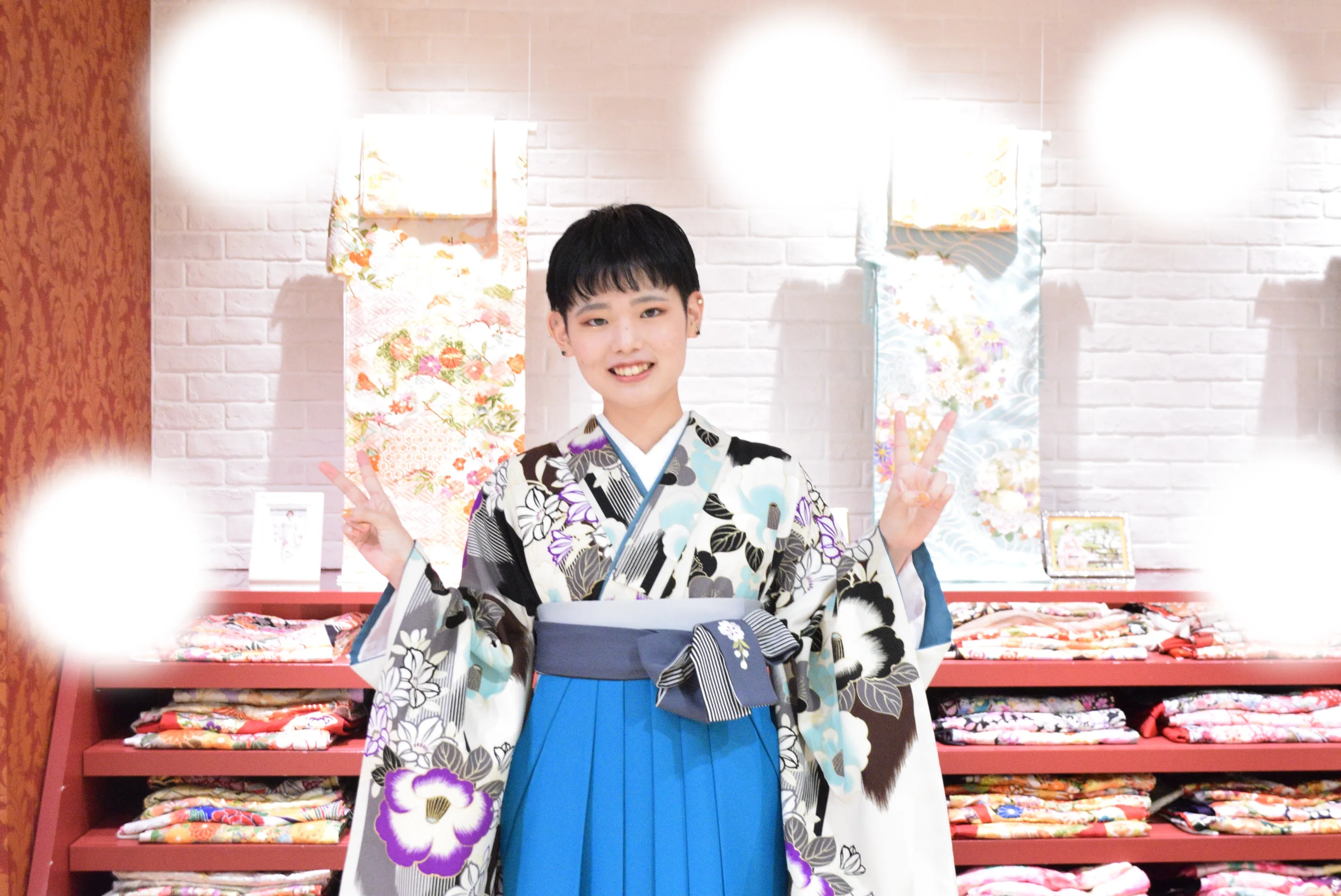 袴レンタル　振袖レンタル　くすみ　キラキラ　かわいい　梅田　大阪　安い　イマドキ　古典　くすみカラー　前撮り　ヴィンテージ　渋い