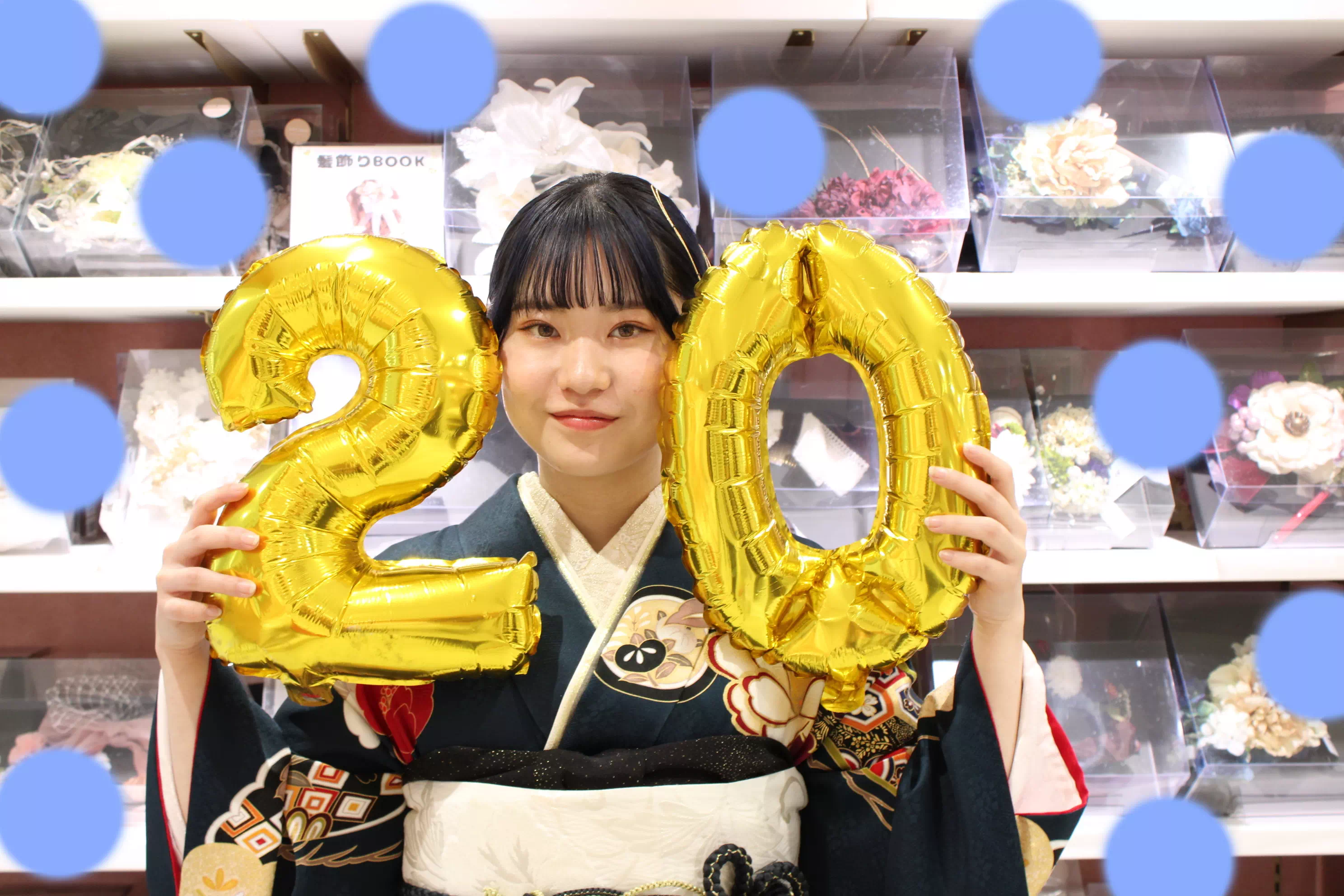 TAKAZEN姫路店　加古川市　高砂市　人気振袖　振袖レンタル　姫路市　成人式　卒業式　袴　振袖　イマドキ振袖　紺　きれいめ