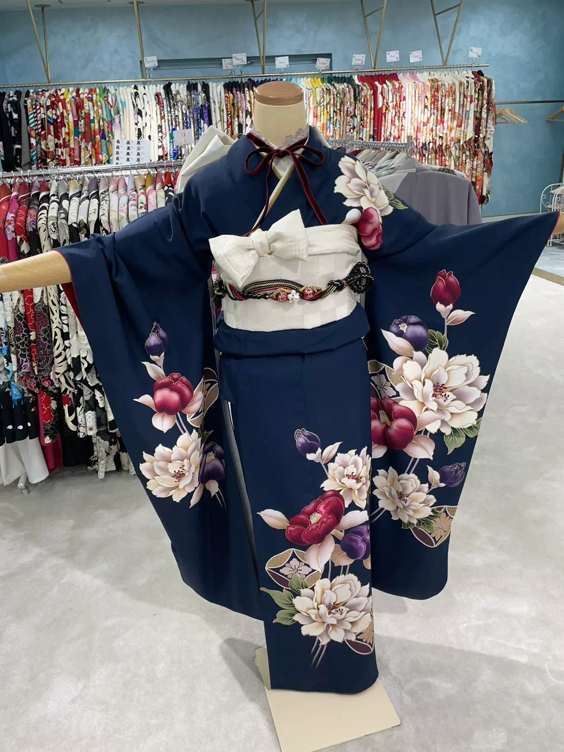 振袖　レトロ　最新作レトロ　かわいい　イマドキ　成人式　神戸　三ノ宮　
