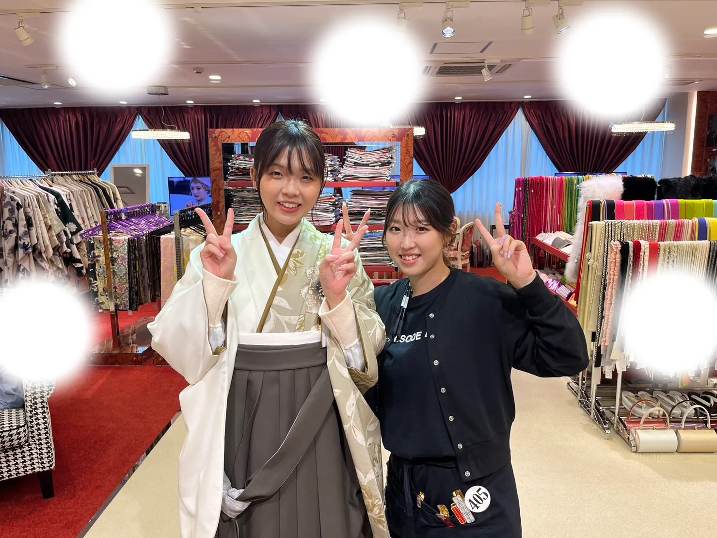 袴　振袖　レンタル　大阪　梅田　安い　かわいい　イマドキ　くすみカラー　レース　オシャレ　派手　被らない　個性的　シンプル　前撮り　ペット可
