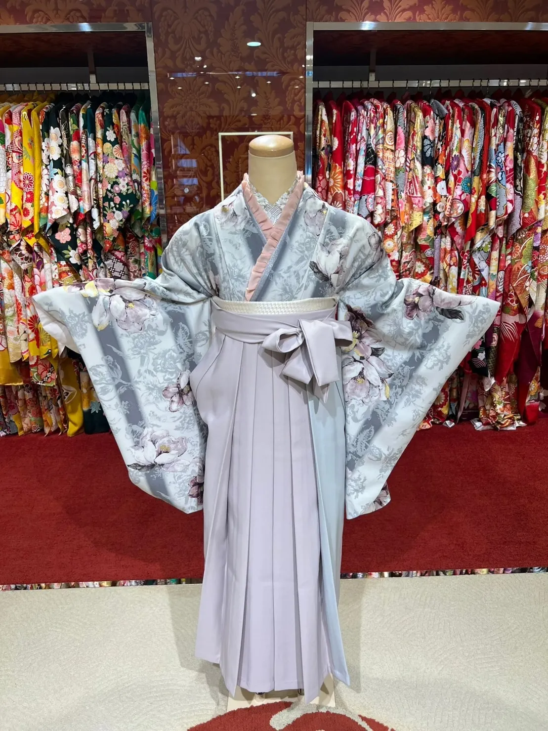 成人式　前撮り　梅田　袴　くすみカラー　かわいい　イマドキ　淡色　古典　タカゼン　撮影