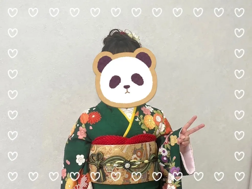 振袖レンタル　奈良　橿原　かわいい　おしゃれ　個性派　かわいい　かっこいい　くすみ　イマドキ　