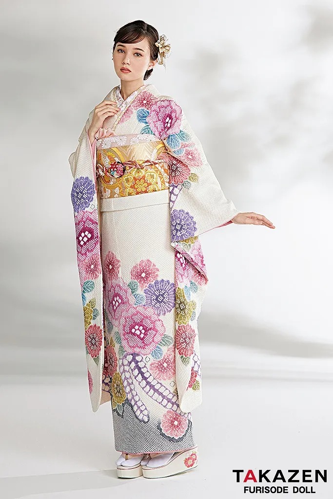 振袖　レンタル　奈良　正統派古典　清楚　上品　かわいい　白　ピンク