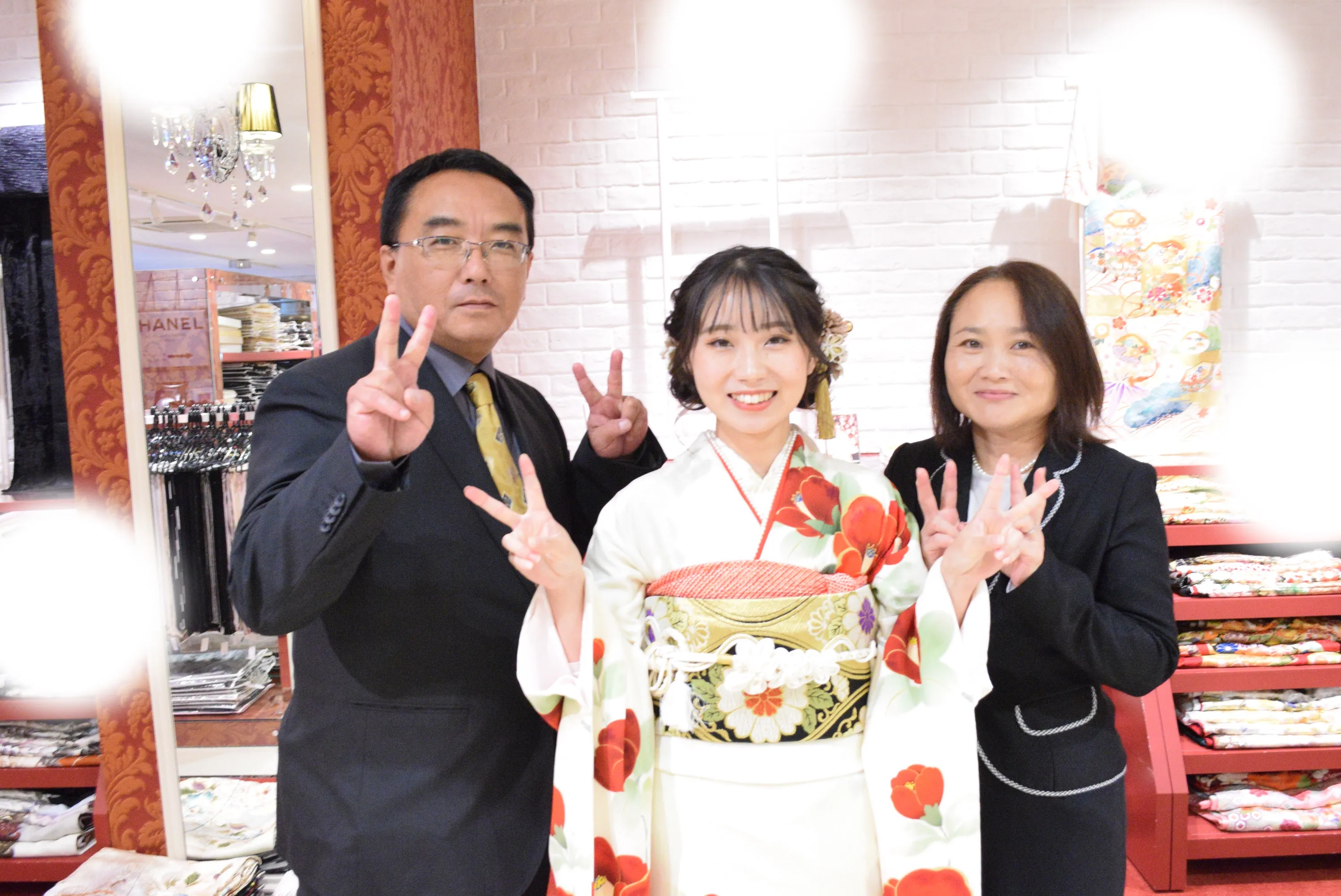 成人式　前撮り　梅田　袴　くすみカラー　かわいい　イマドキ　淡色　古典　タカゼン　撮影