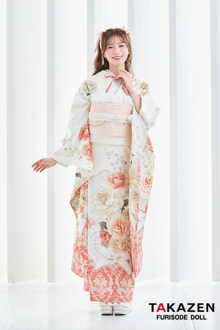 TAKAZENのレンタル振袖 ヘップバーンコスメカラー　白/ピンク/ピーチ　バラ柄/ブーケ柄　あざとかわいい　ガーリー　リボン　キラキラ　フェミニン　白宮みずほ【通販可】25006