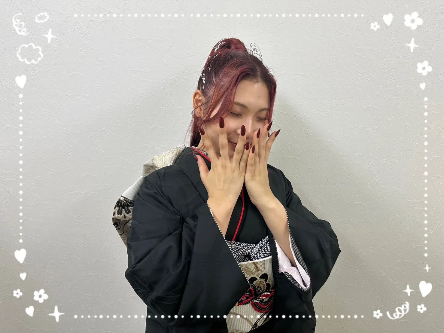 振袖　レンタル　奈良　前撮り撮影会　かわいい　黒　無地　シック　かっこいい