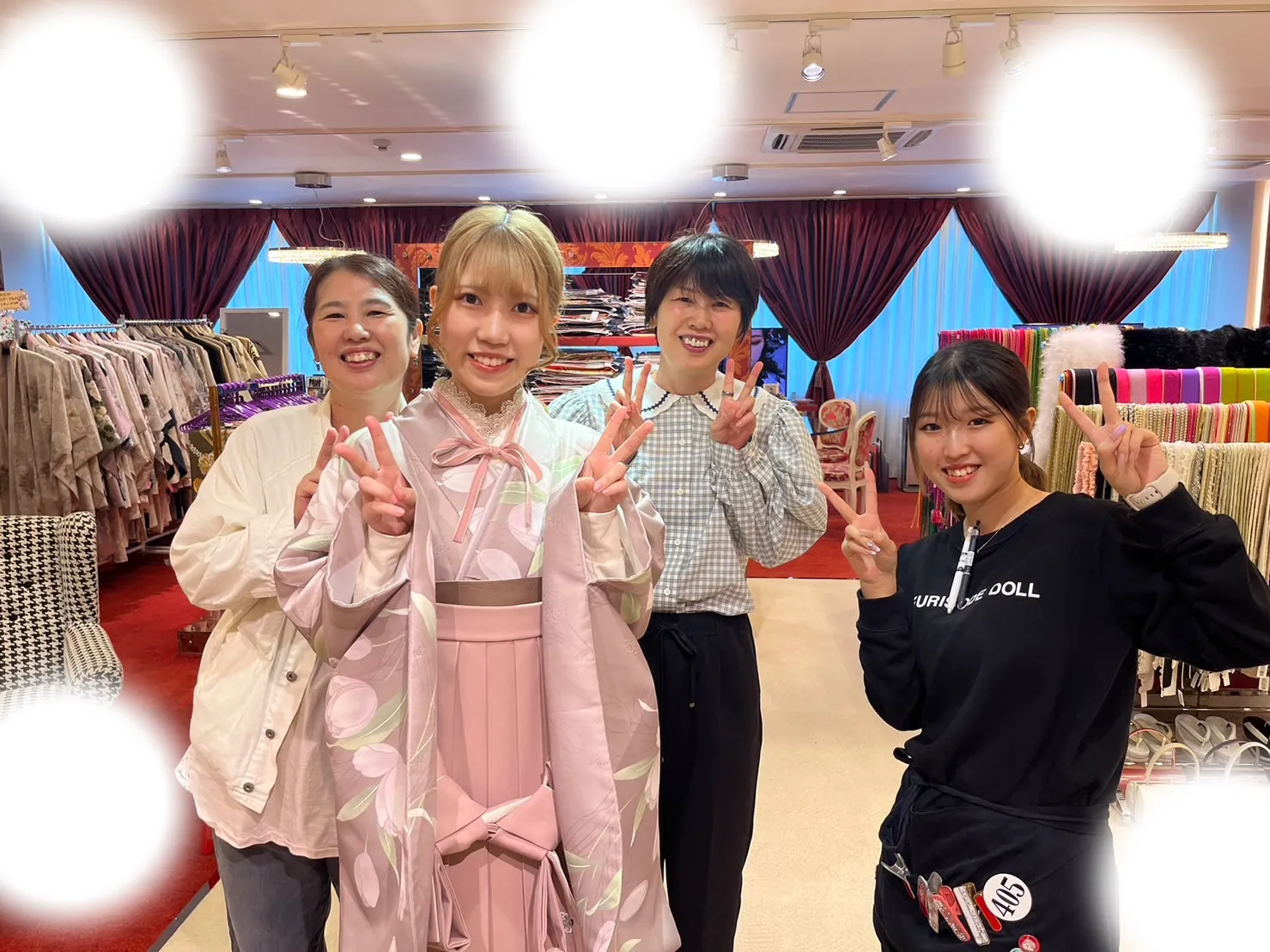 袴　振袖　レンタル　大阪　梅田　安い　かわいい　イマドキ　くすみカラー　レース　オシャレ　派手　被らない　個性的　シンプル　前撮り　ペット可
