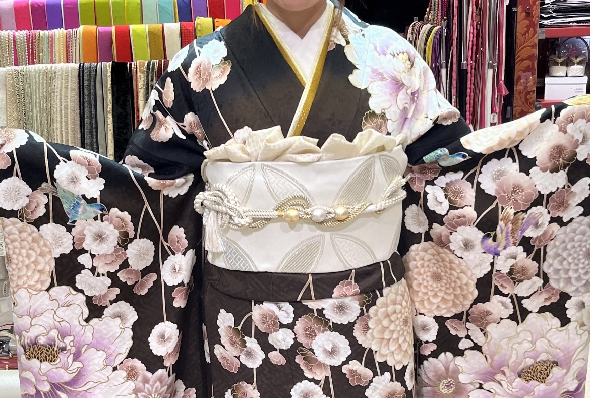 袴レンタル　振袖レンタル　くすみ　キラキラ　かわいい　梅田　大阪　安い　イマドキ　古典　くすみカラー　前撮り　ヴィンテージ　渋い