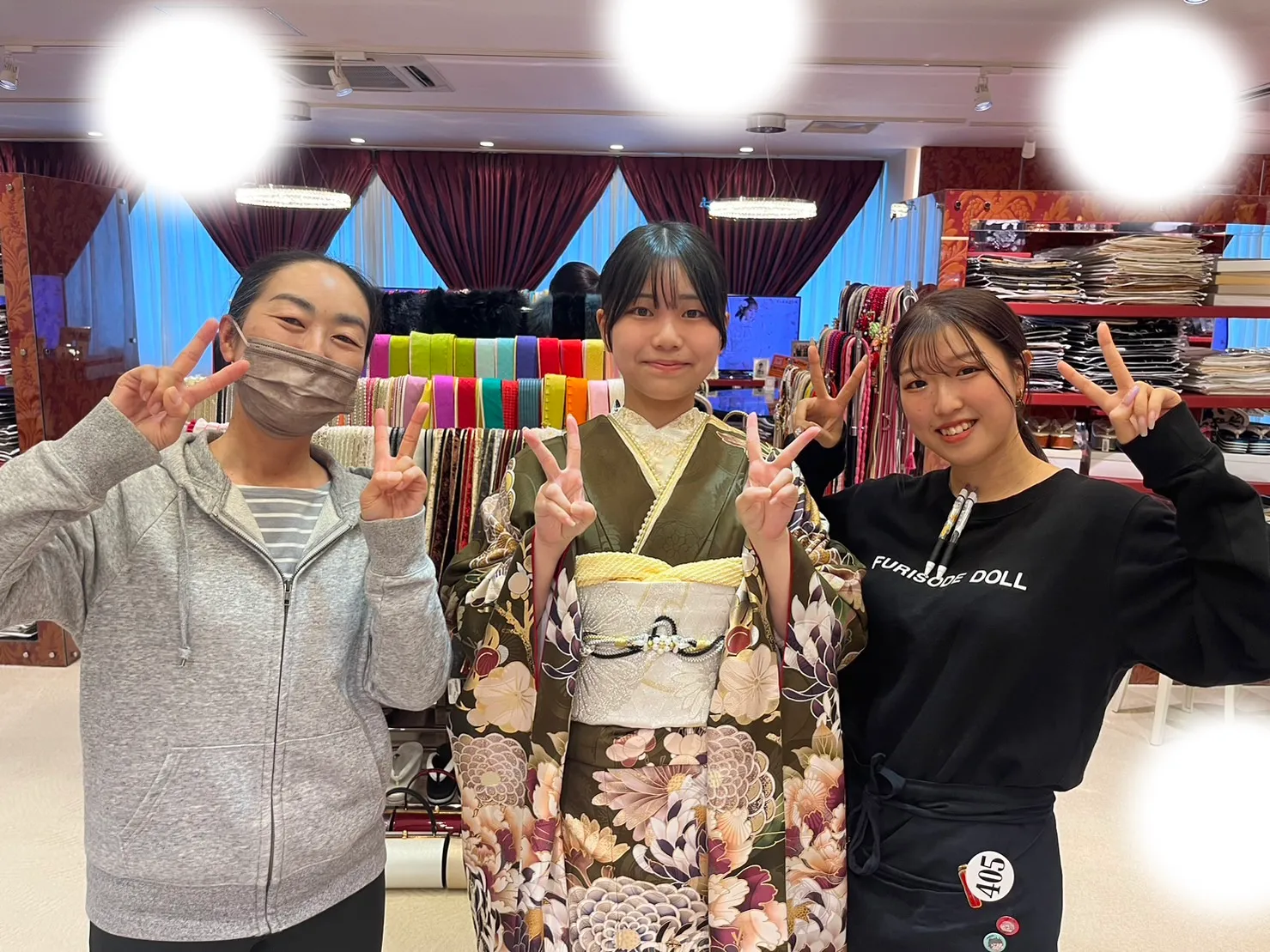【TAKAZEN大阪梅田本店】♡11日　緑エレガントなかっこいい  豪華なお振袖姫ちゃん♡