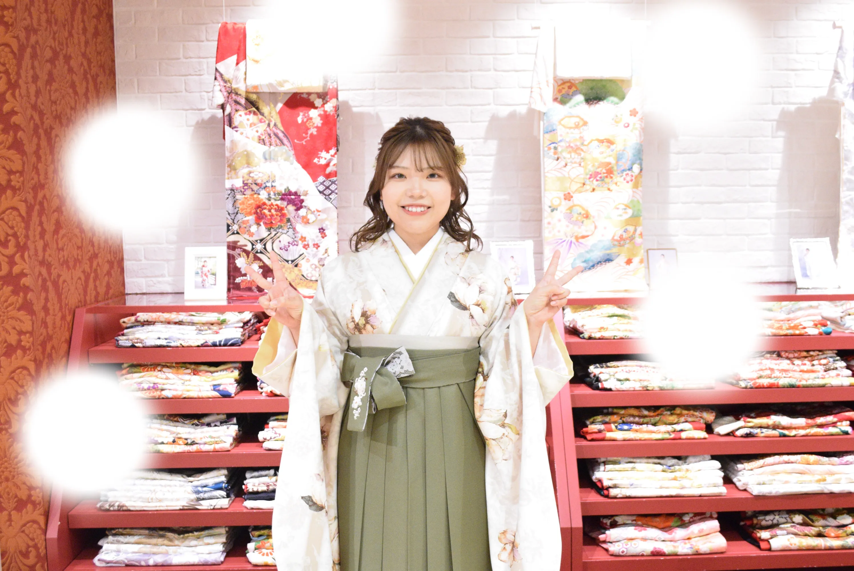 成人式　前撮り　梅田　袴　くすみカラー　かわいい　イマドキ　淡色　古典　タカゼン　撮影