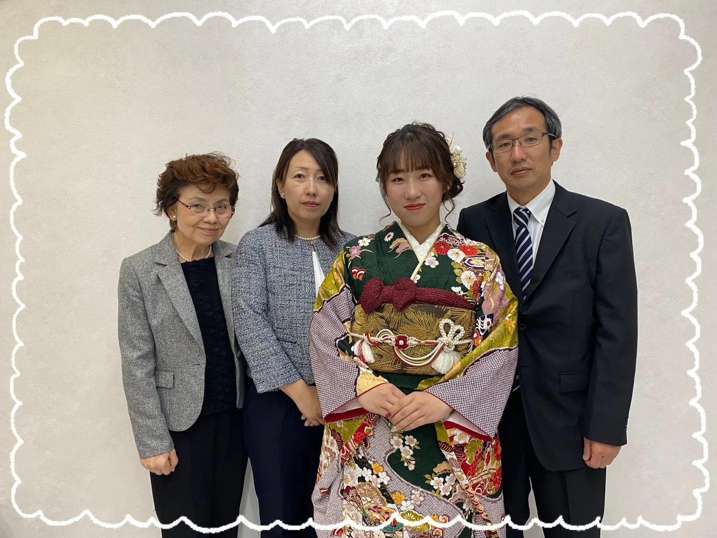 振袖レンタル　奈良　橿原　かわいい　おしゃれ　個性派　かわいい　かっこいい　くすみ　イマドキ　
