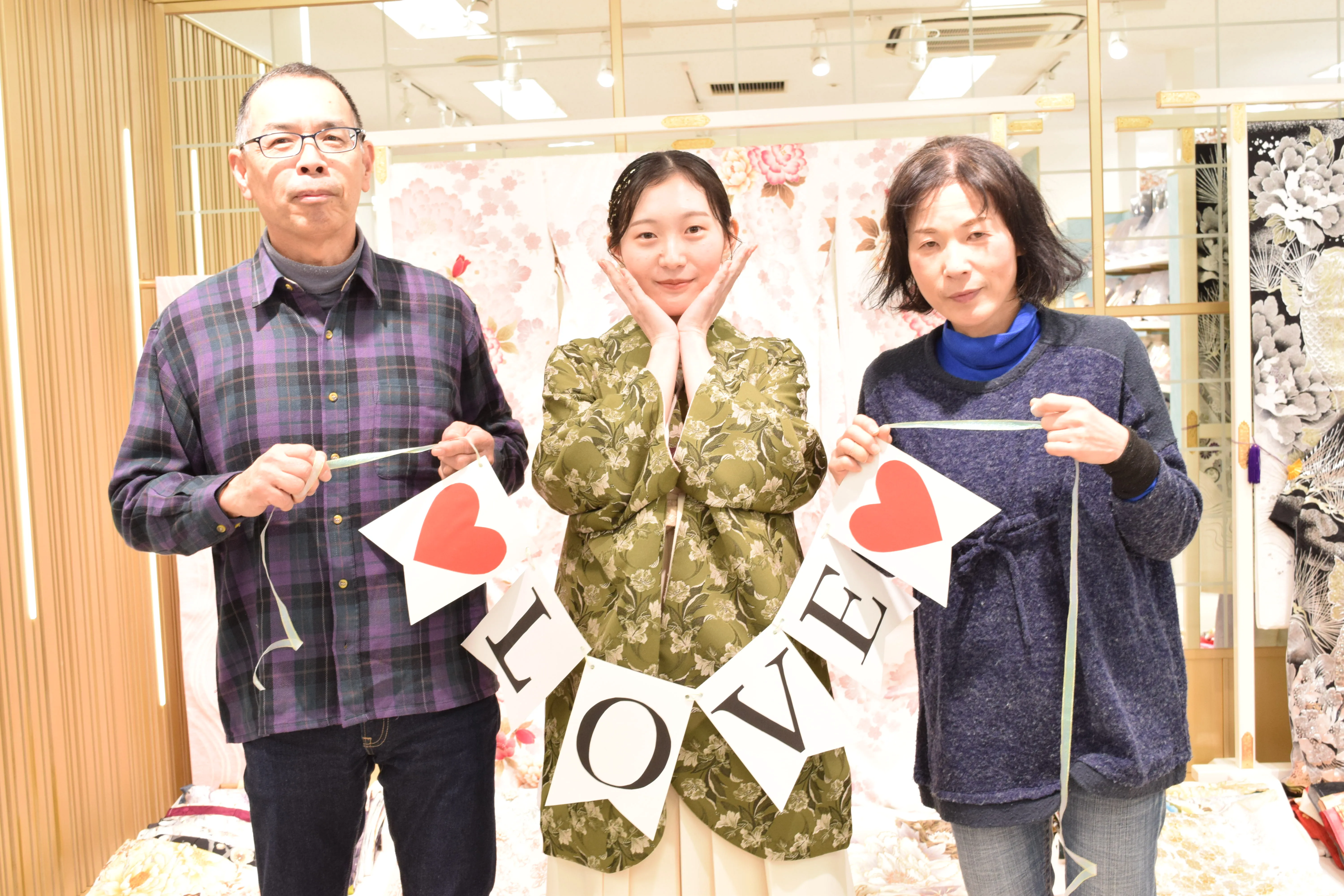 卒業式　袴レンタル　前撮り　なんば　心斎橋　カーキ　白　大人っぽい