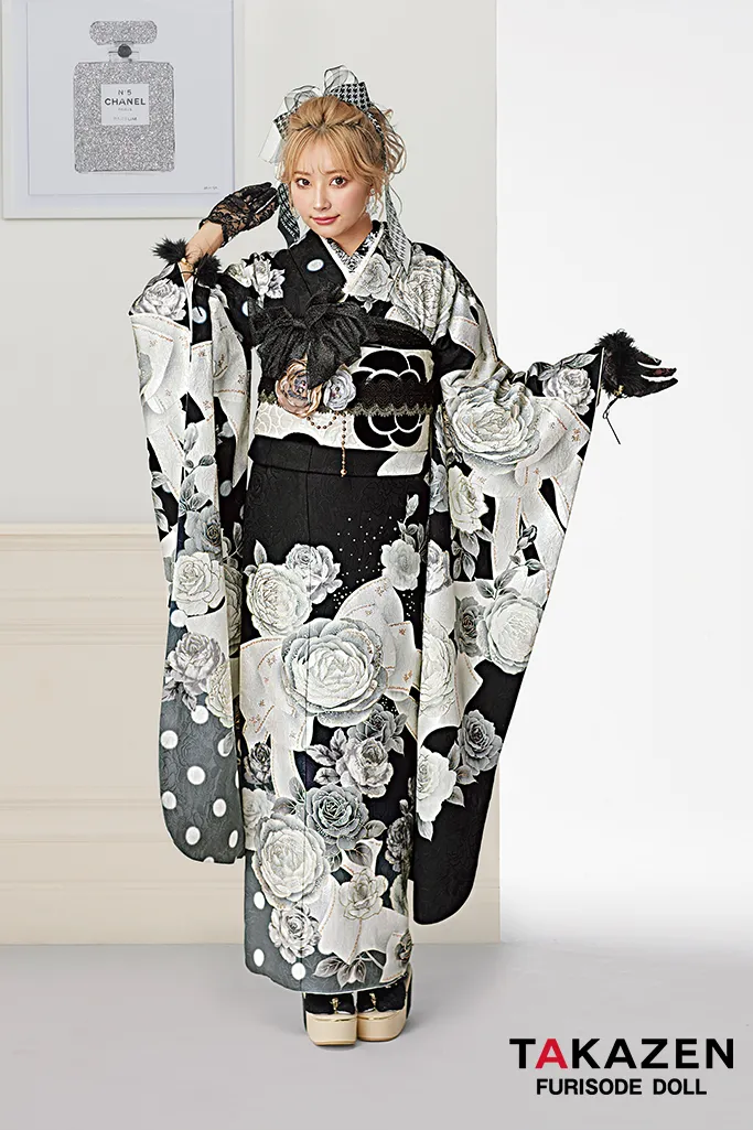 2024　2025　成人式　振袖レンタル　レース　最新小物　CHANELカラー　ヘップバーン　可愛い　キラキラ　ガーリー　女の子　黒　ブラック