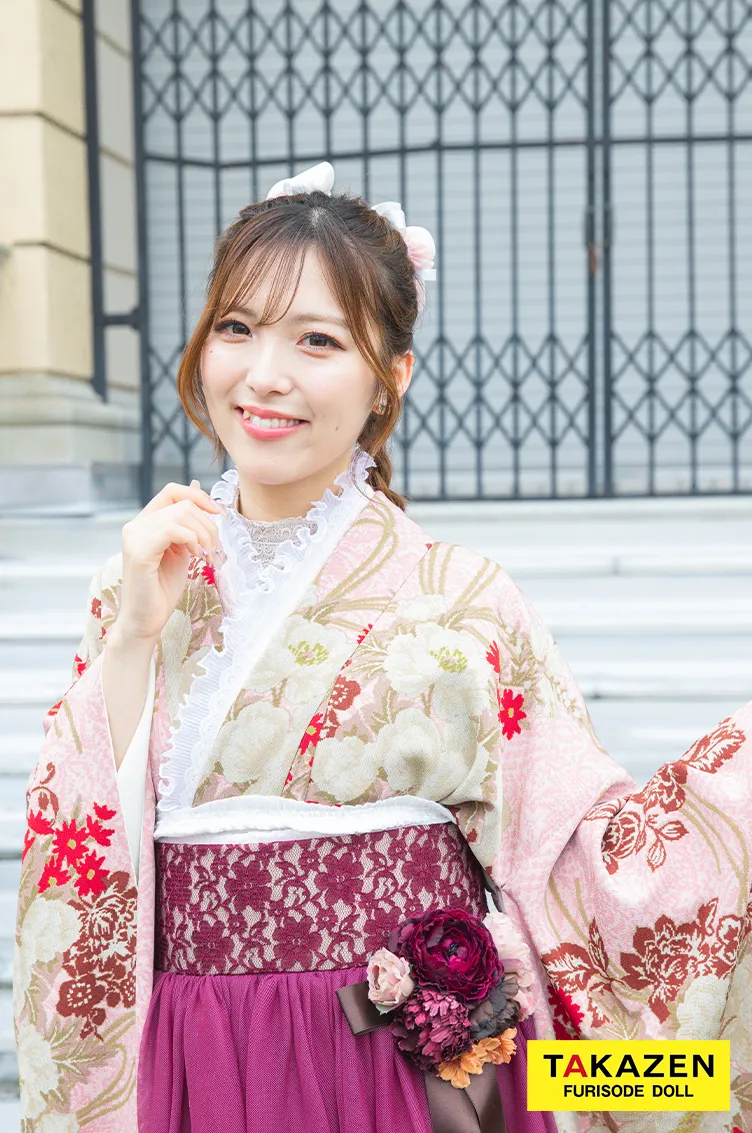 TAKAZENのレンタル袴 くすみカラーレトロ　ピンク/ダスティーカラー　ゴブラン織り風　かわいい　ガーリー　アンティーク調　ブーツコーデ【通販可】R25004