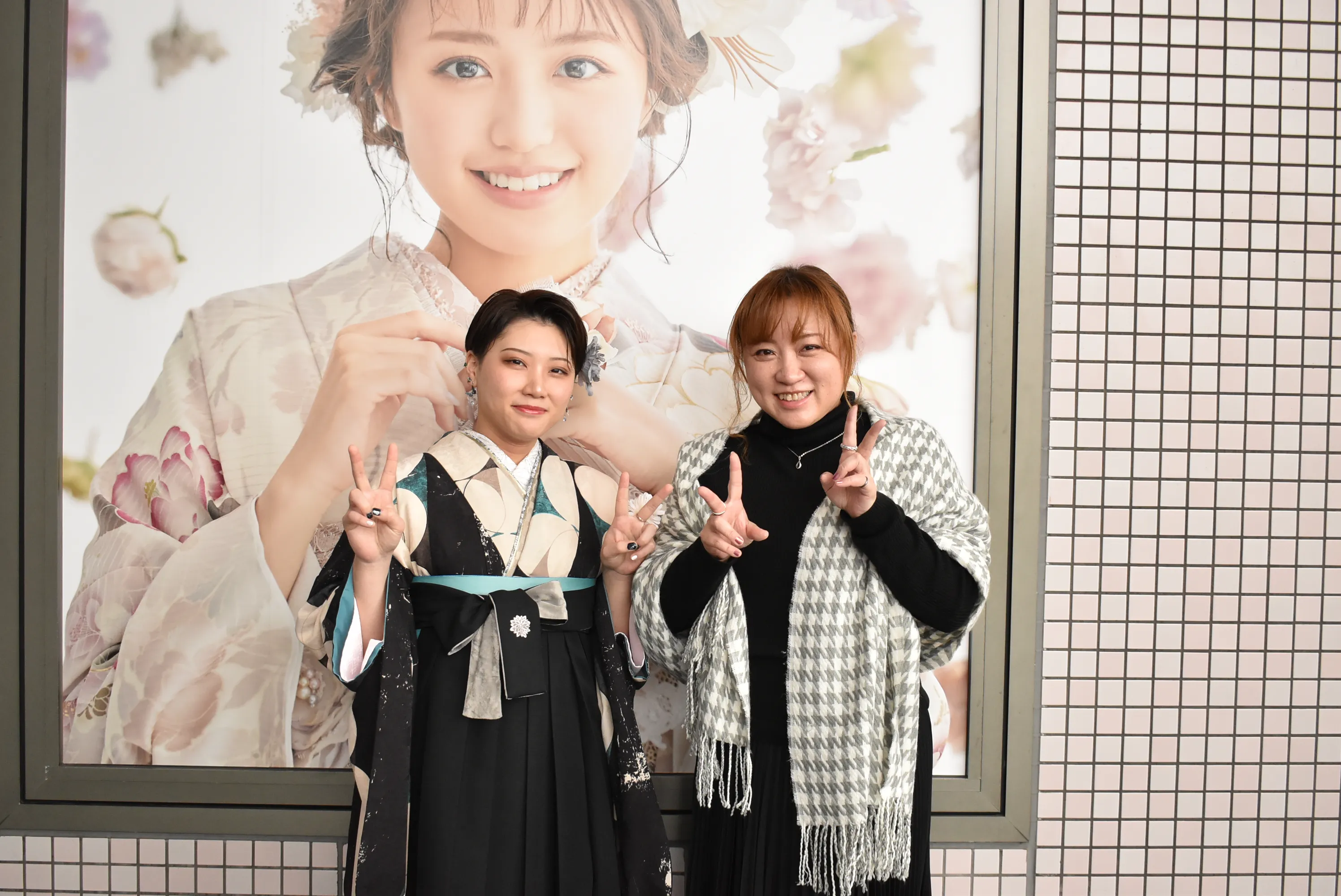 袴　卒業式　大阪　レトロ　かっこいい