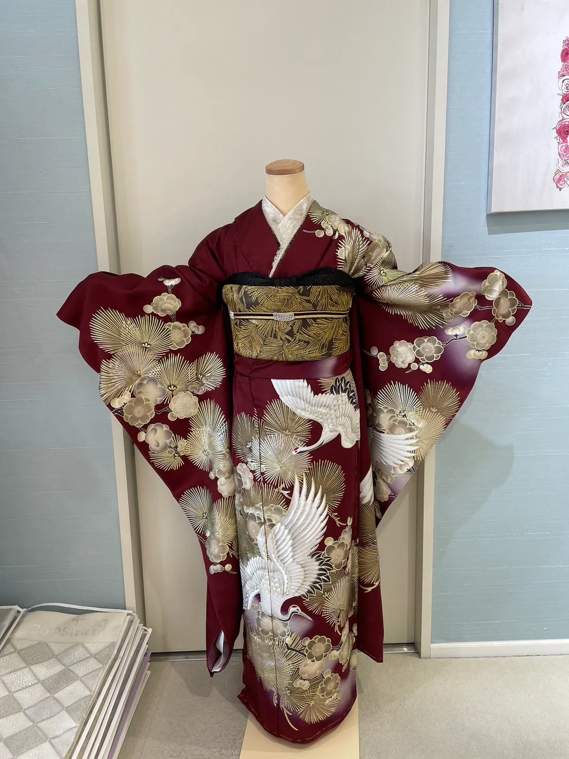 成人式　振袖レンタル　成人式振袖　　ヴィンテージ　オシャレ　イマドキ　大人っぽい　かっこいい　綺麗目　鶴柄　アンティーク調　粋古典
