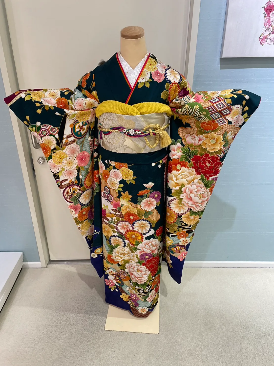 成人式　振袖レンタル　成人式振袖　おしゃれ　古典柄　イマドキ