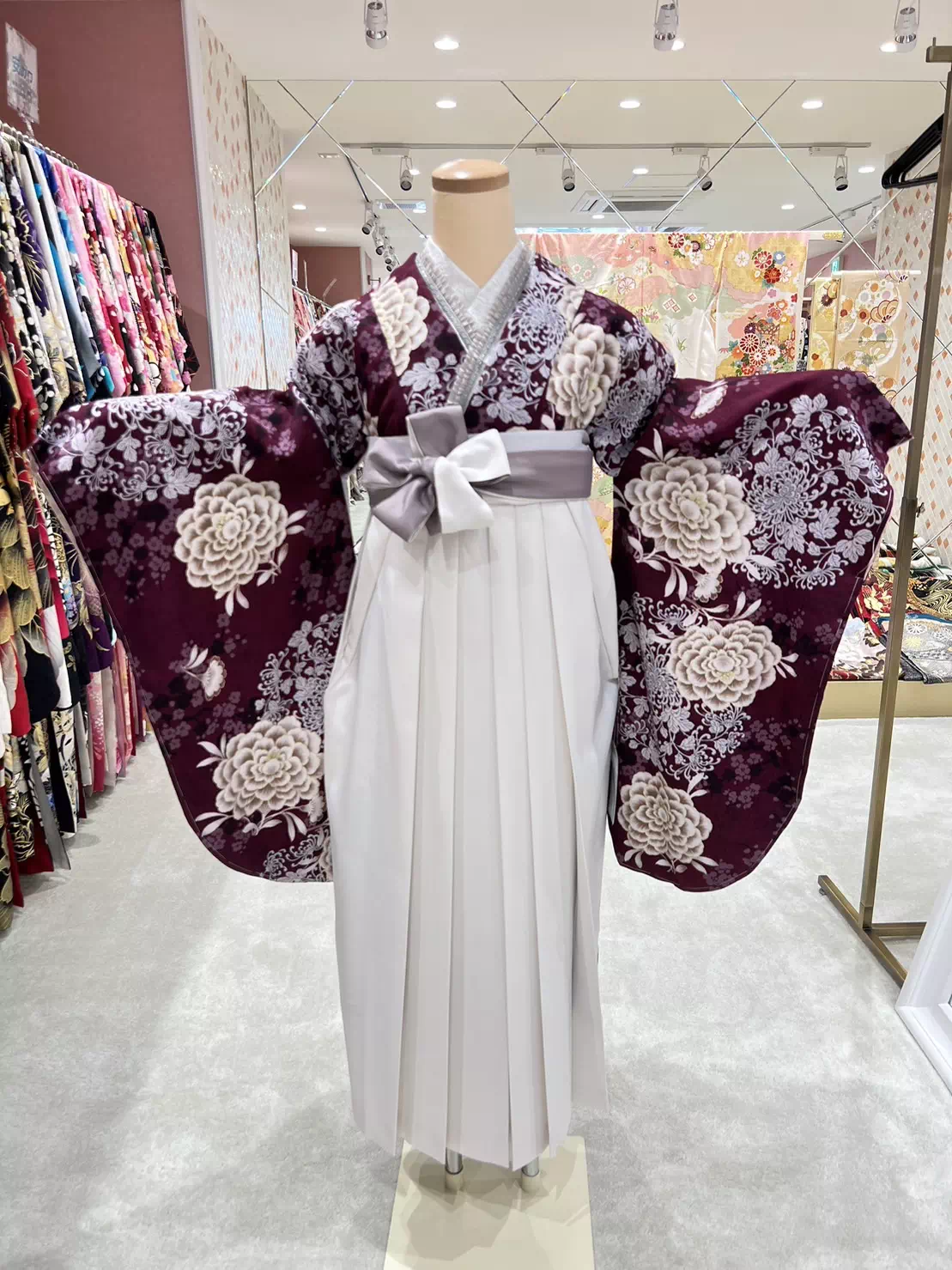 TAKAZEN姫路店　加古川市　高砂市　人気振袖　振袖レンタル　姫路市　成人式　卒業式　袴　振袖　イマドキ振袖　香音　