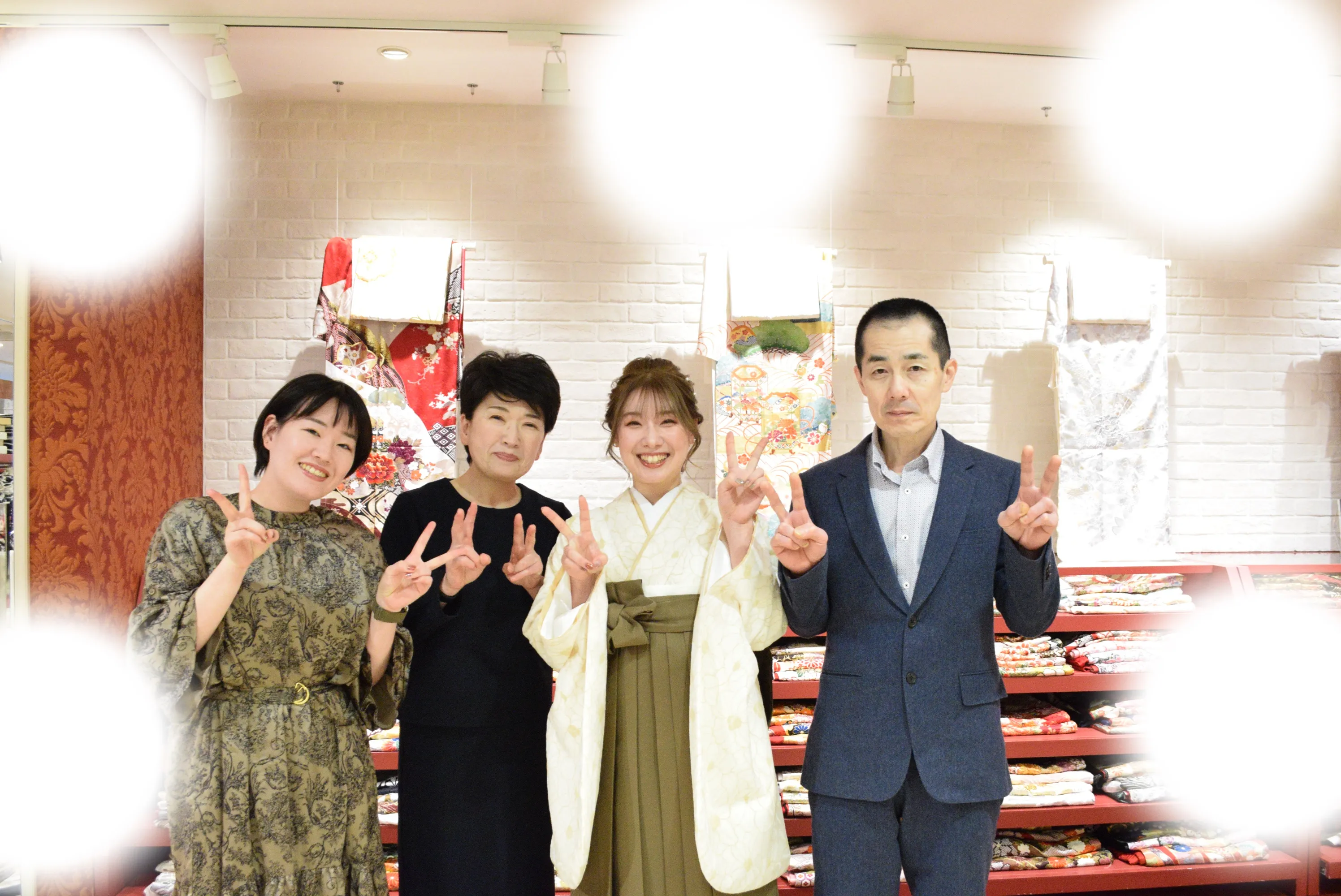 成人式　卒業式　TAKAZEN 袴レンタル