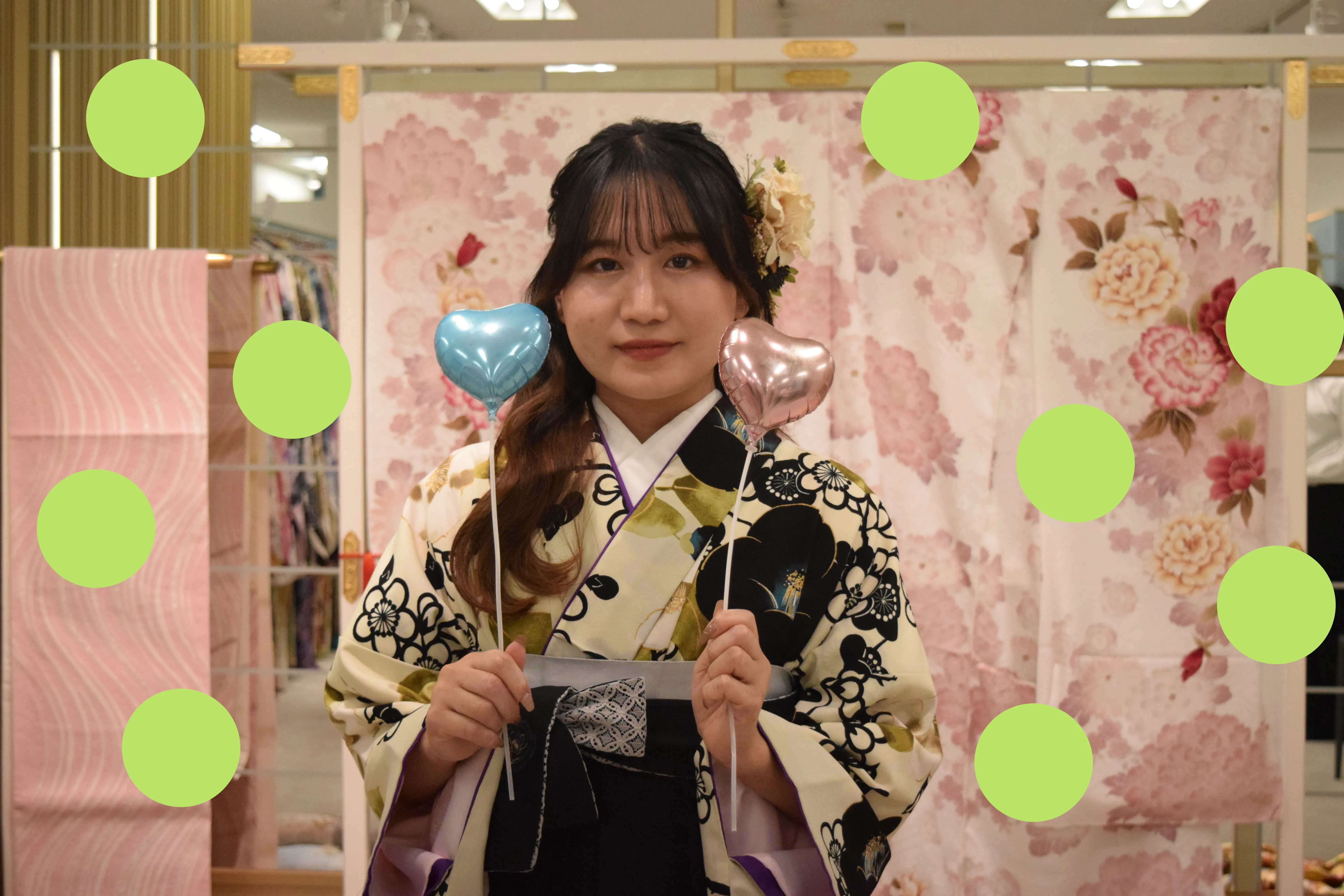 袴　レンタル　くすみ　ベージュ　いまどき　前撮り　撮影会