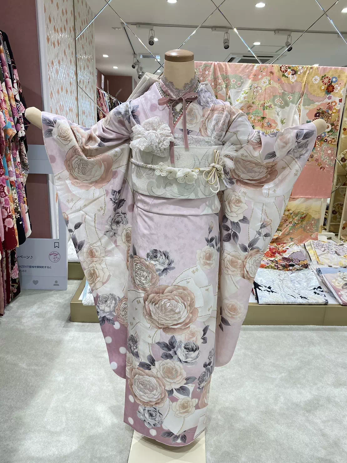 TAKAZEN姫路店　姫路市　成人式　振袖　イマドキ振袖　ヘップバーン　