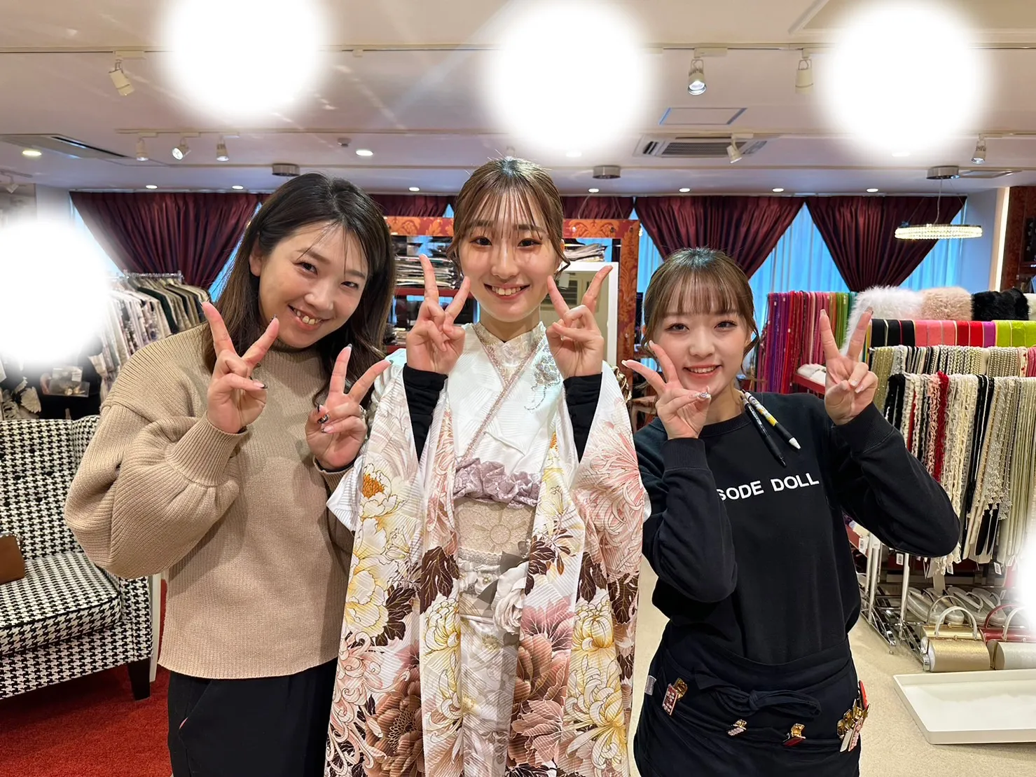 袴レンタル　振袖レンタル　くすみ　キラキラ　かわいい　梅田　大阪　安い　イマドキ　古典　くすみカラー　前撮り　ヴィンテージ　渋い