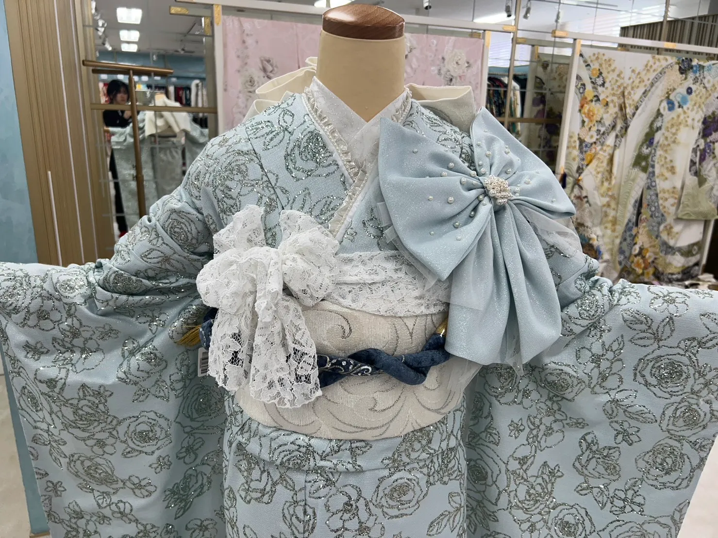 成人式　振袖レンタル　なんば　心斎橋　かわいい　キラキラ　リボン　目立つ