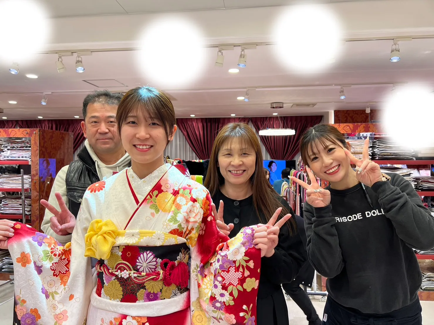 袴レンタル　振袖レンタル　くすみ　キラキラ　かわいい　梅田　大阪　安い　イマドキ　古典　くすみカラー　前撮り　ヴィンテージ　渋い