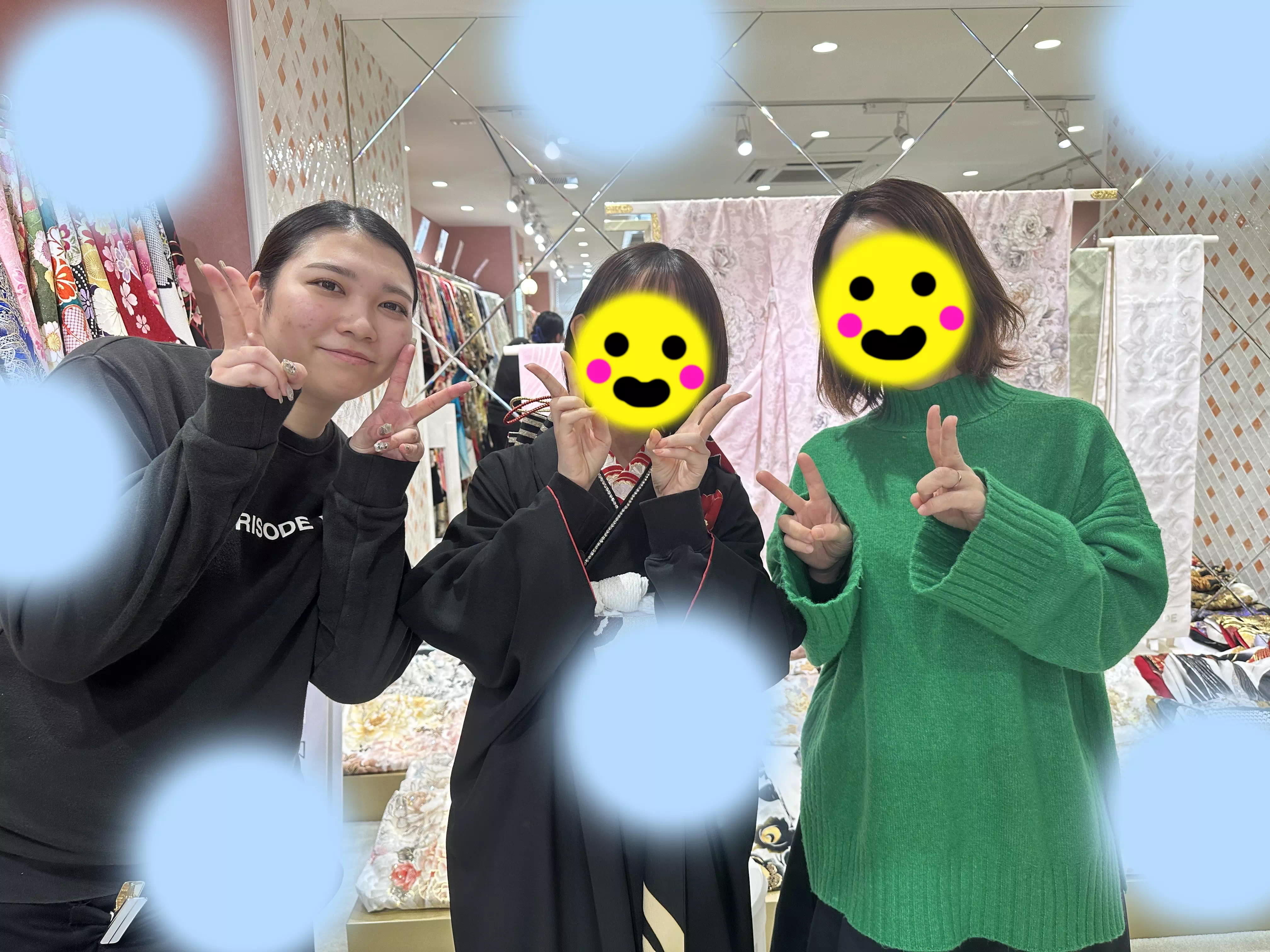 TAKAZEN姫路店の黒のカッコイイお振袖