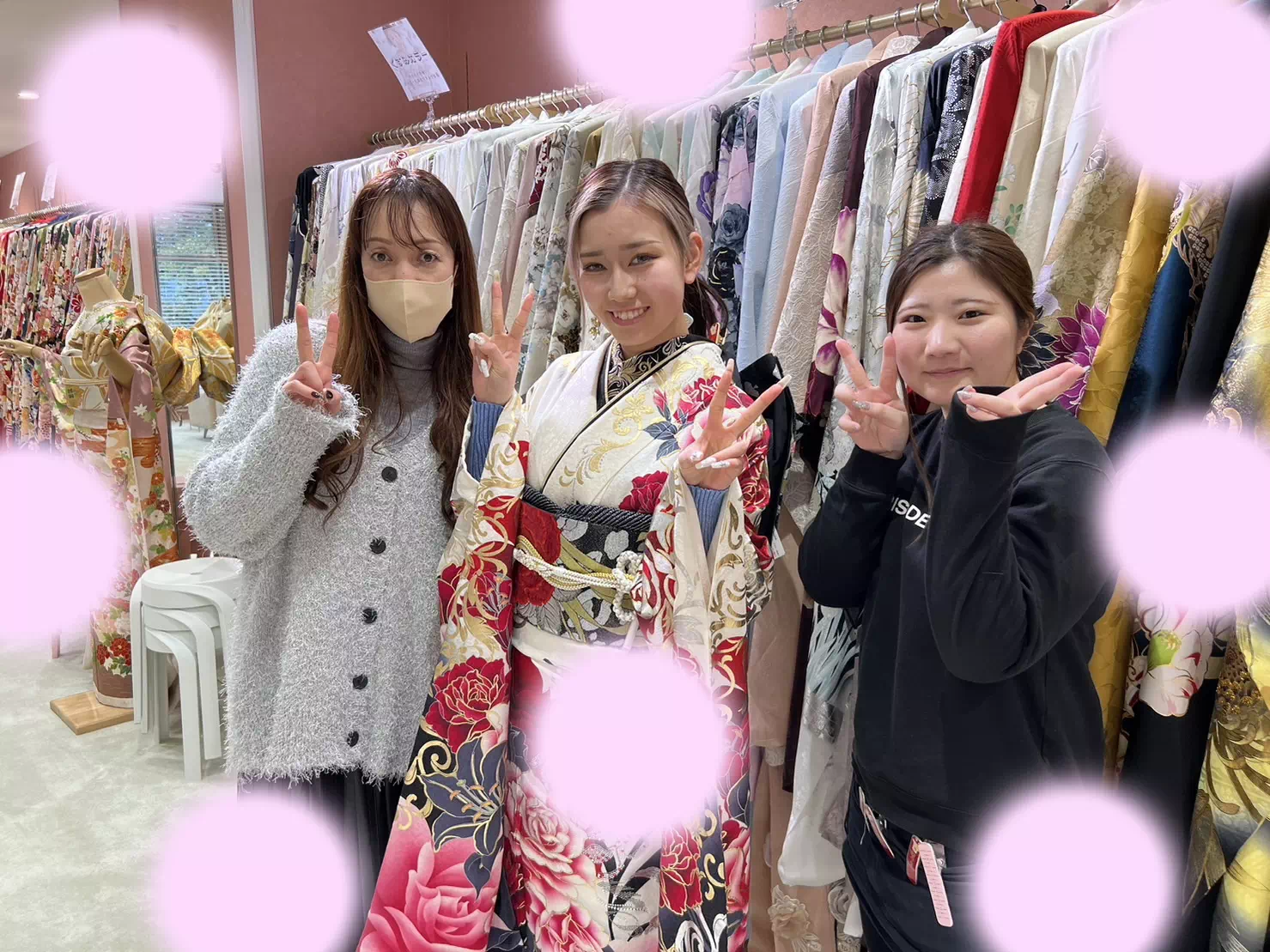 TAKAZEN姫路店　姫路市　成人式　卒業式　袴　振袖　モード　薔薇柄
