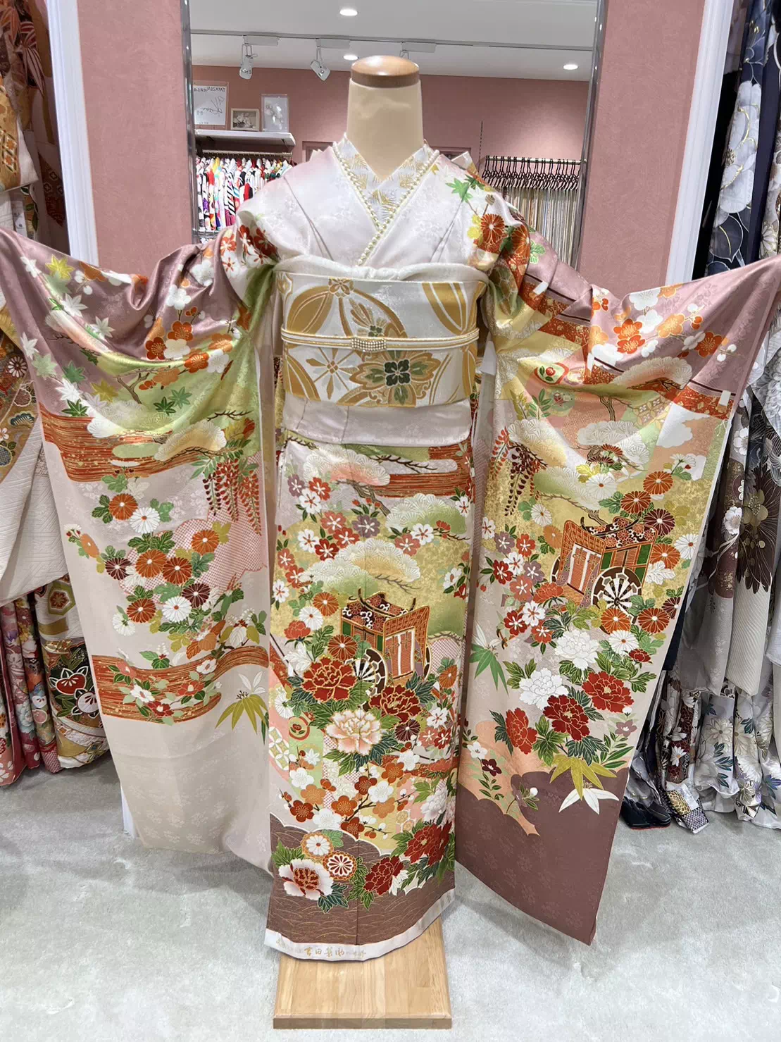 TAKAZEN姫路店　姫路市　成人式　卒業式　袴　振袖　古典のお振袖