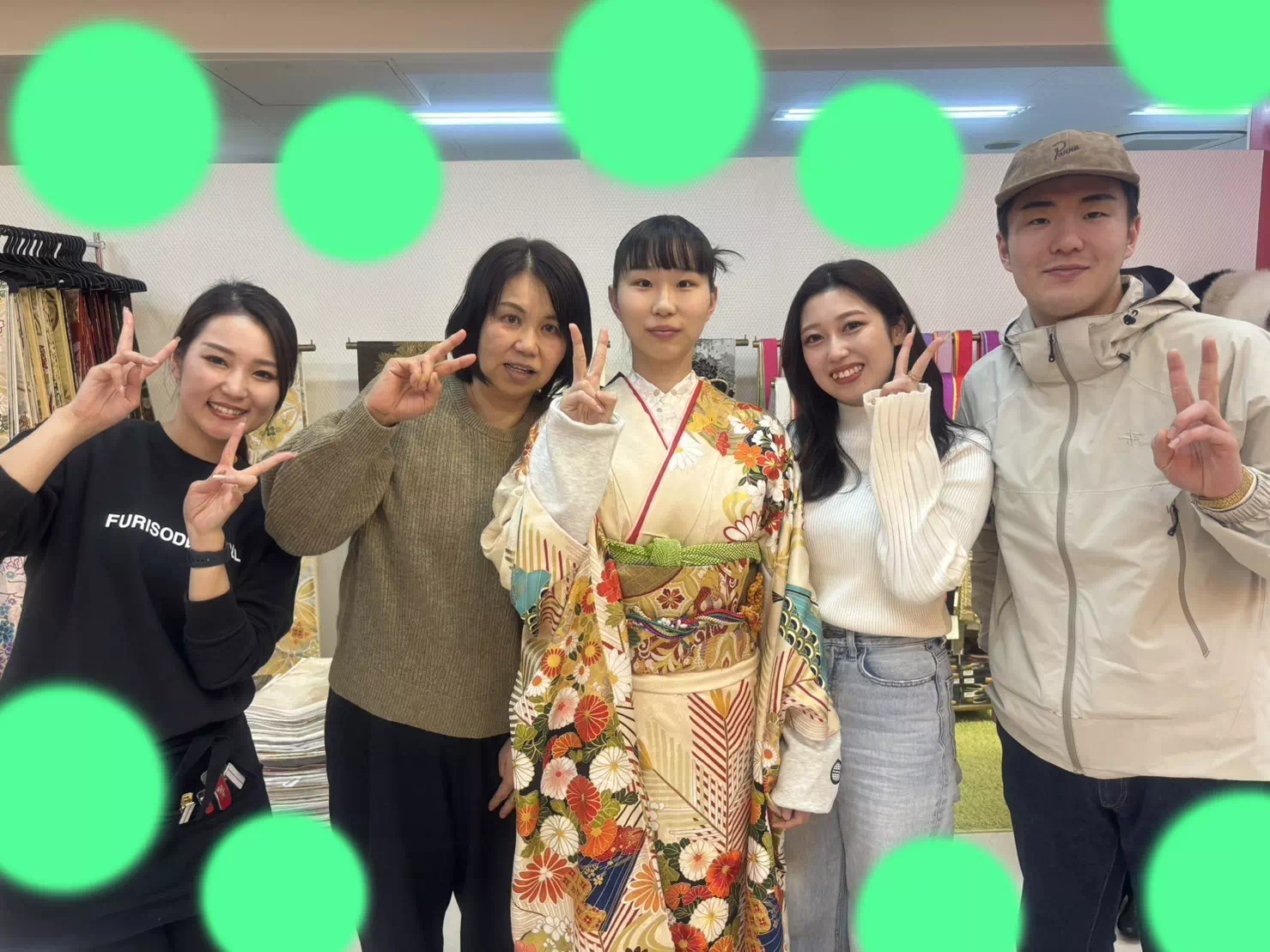 TAKAZEN神戸店　イマドキ　カワイイ　コディネート　古典　成人式　かわいい　被らない