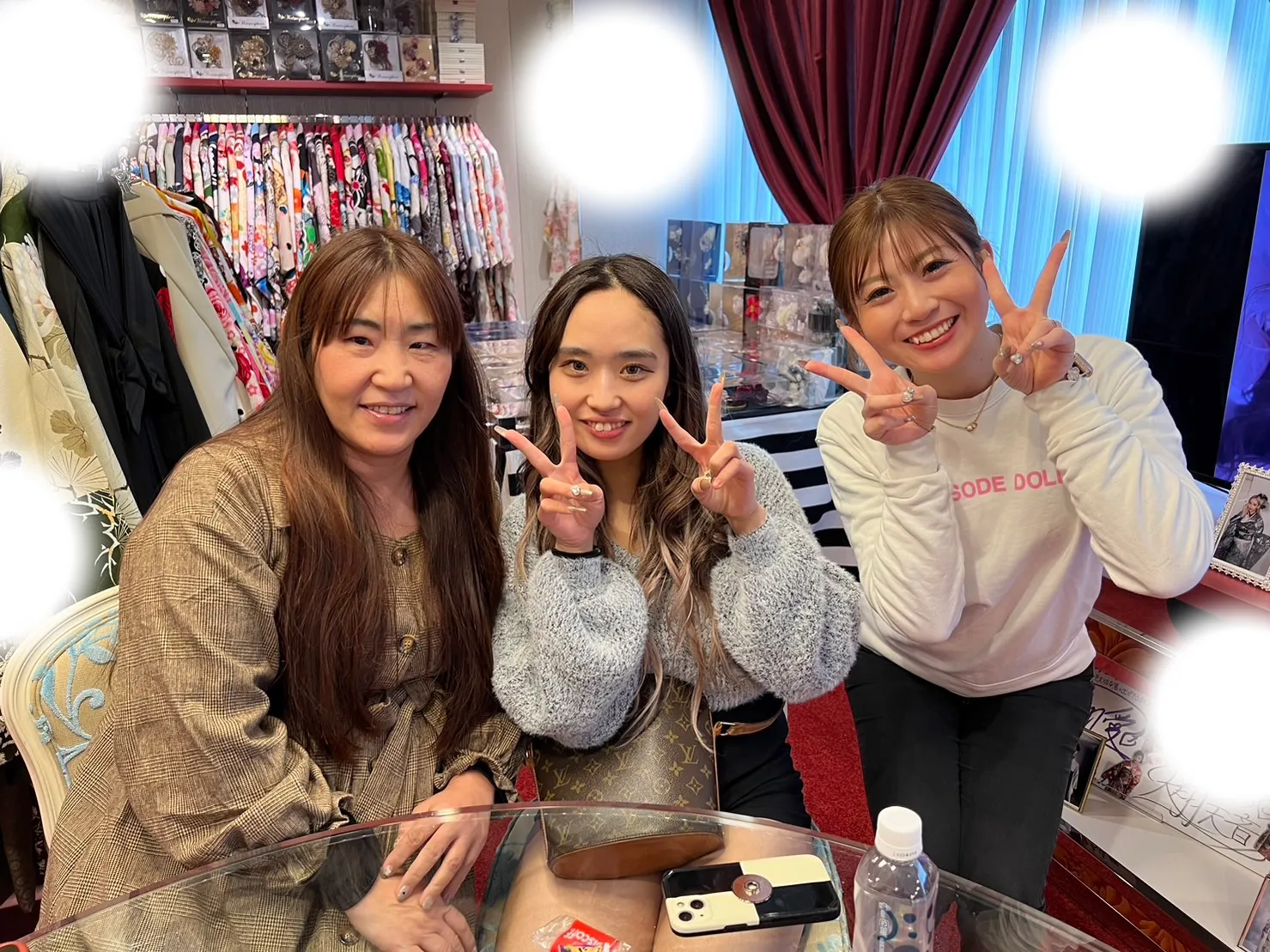 成人式　前撮り　梅田　袴　くすみカラー　かわいい　イマドキ　淡色　古典　タカゼン　撮影